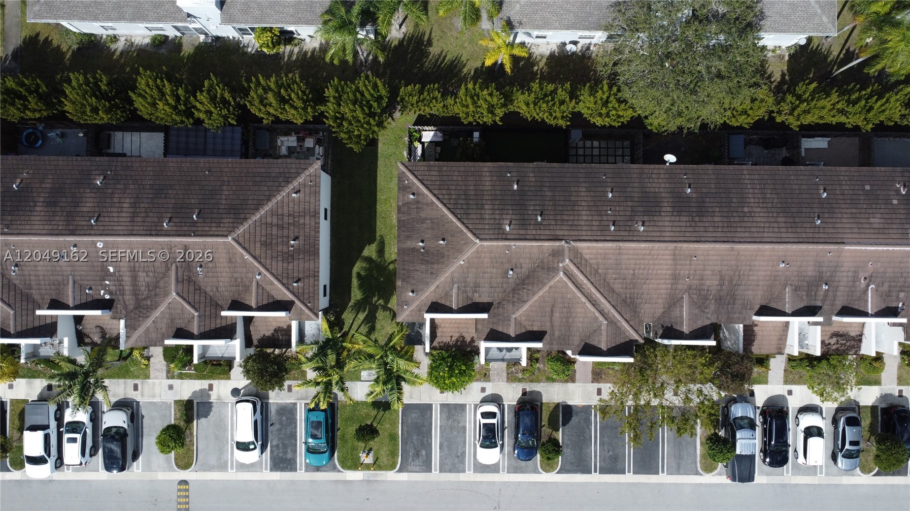 VIA VENTURA NEIGHBORHOOD - Residential Lease