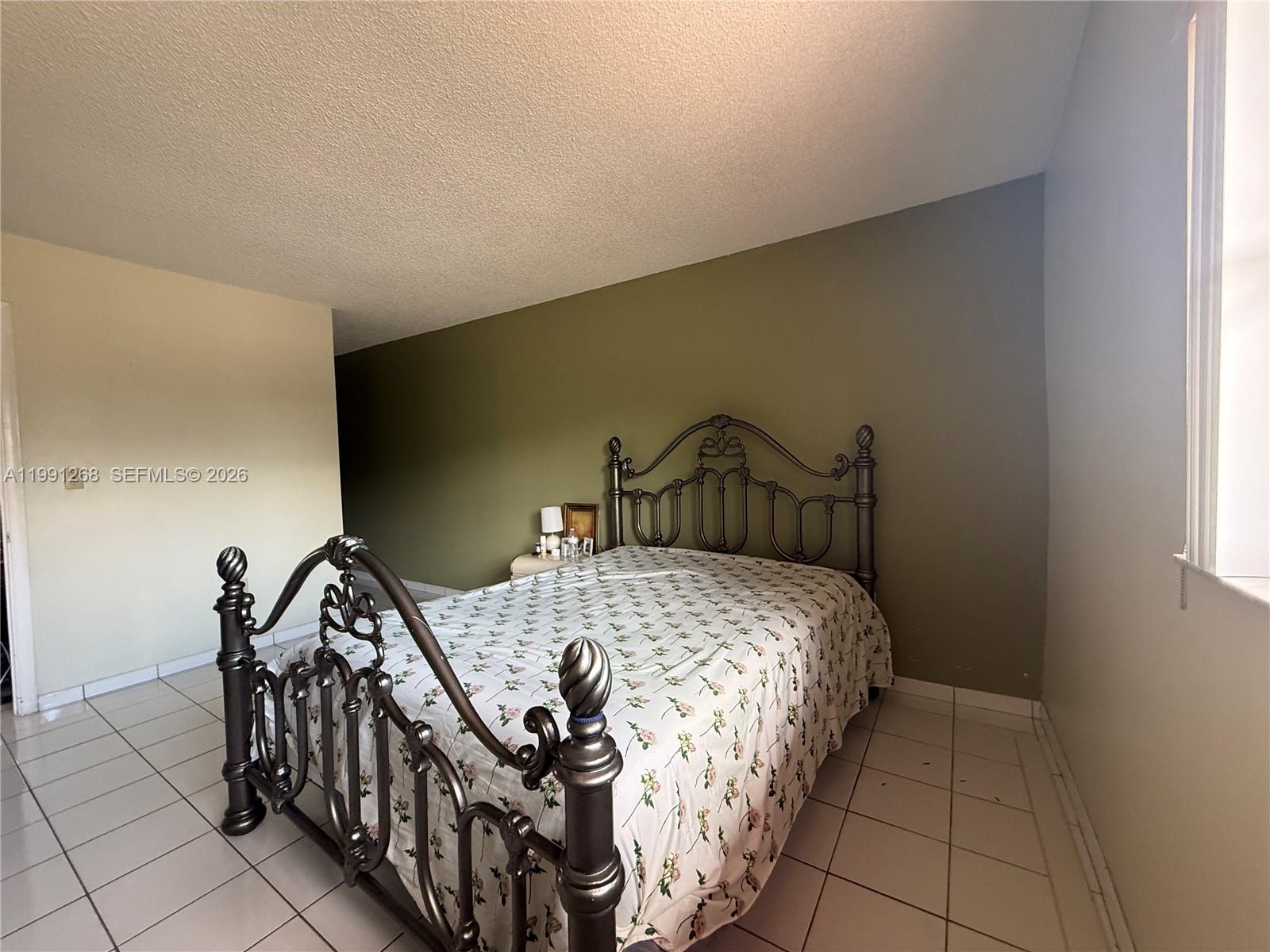 WESTLAND CONDO - Residential