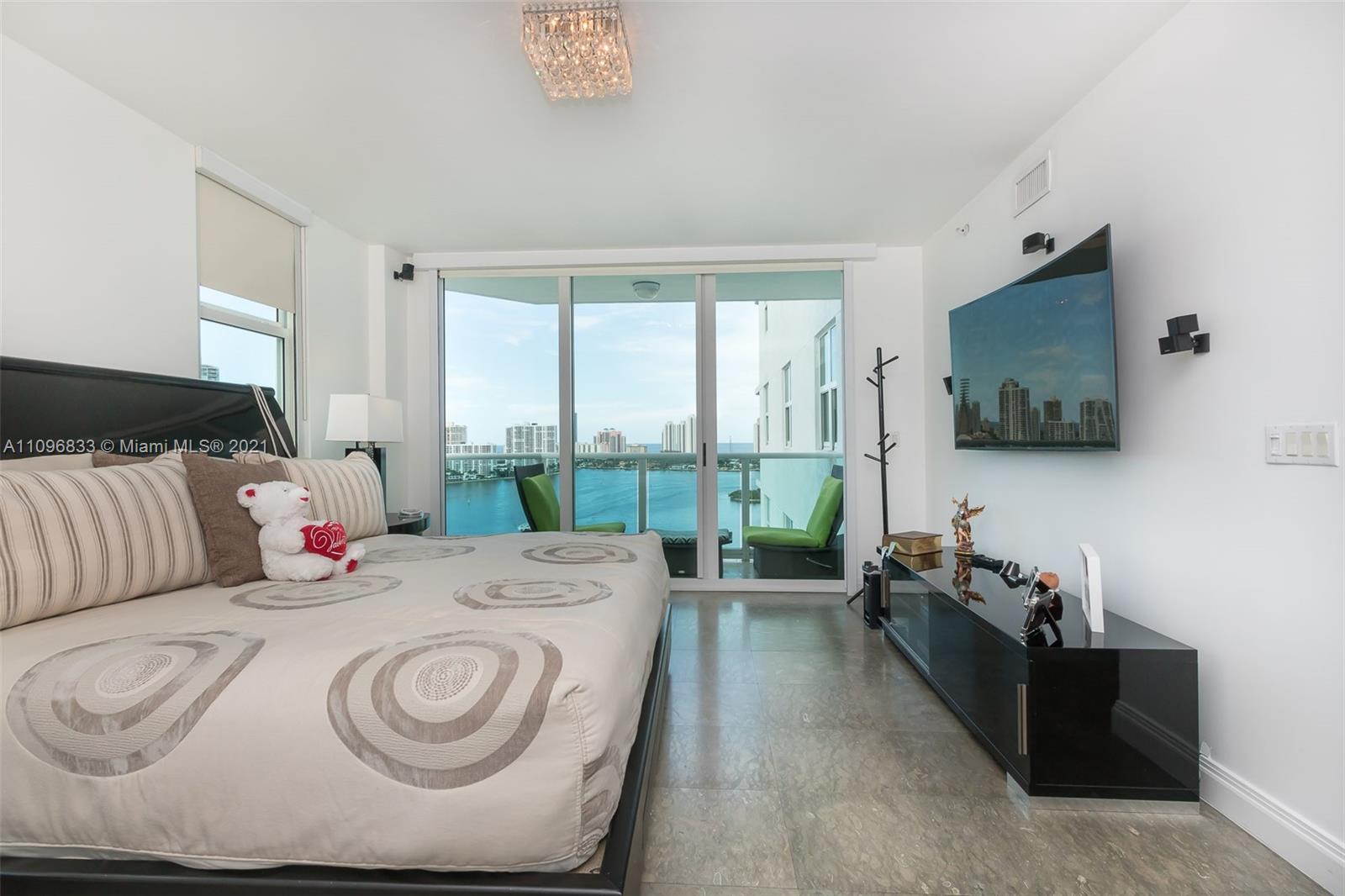 THE PENINSULA II CONDO - Residential