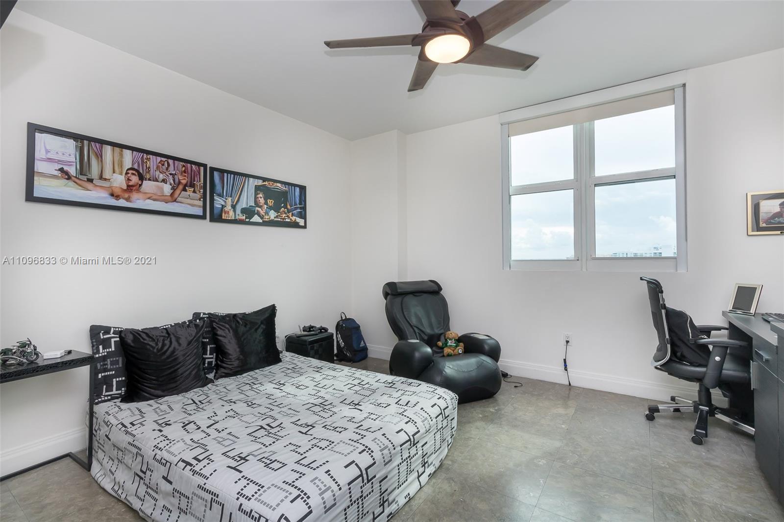THE PENINSULA II CONDO - Residential