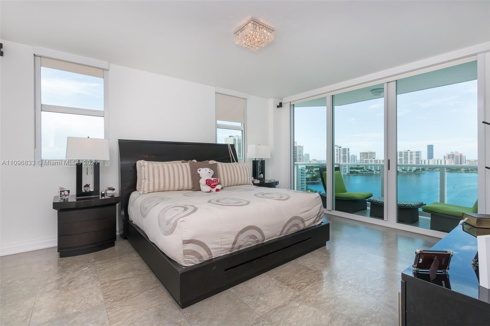 THE PENINSULA II CONDO - Residential