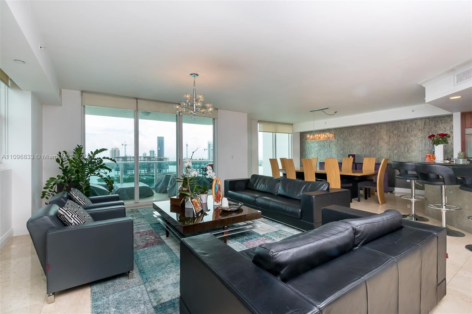 THE PENINSULA II CONDO - Residential