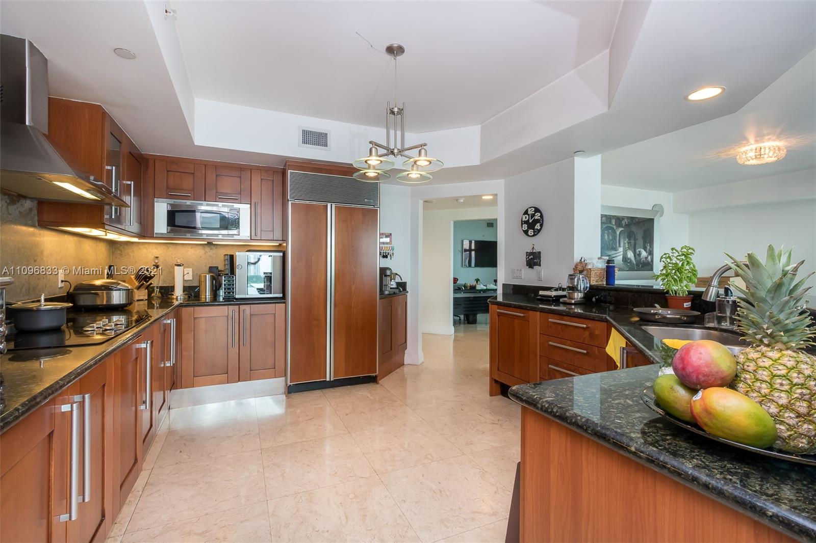 THE PENINSULA II CONDO - Residential