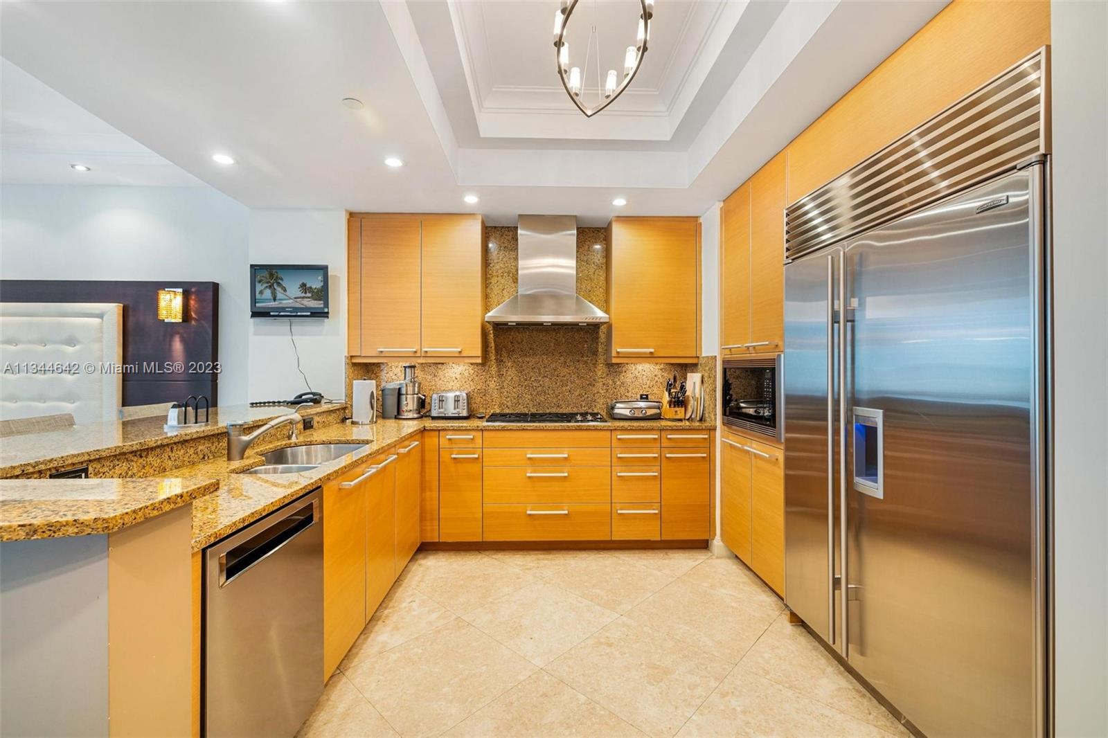 10295 COLLINS AVE RESDNTA - Residential