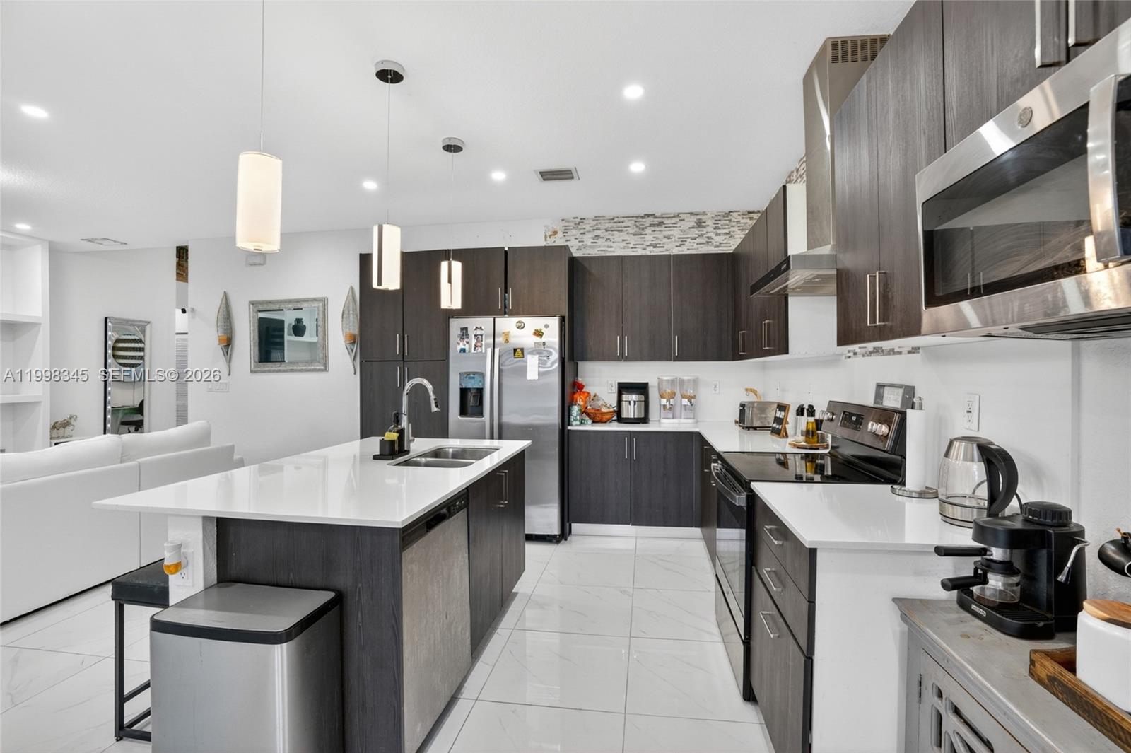 SOUTHERN COVE - Residential