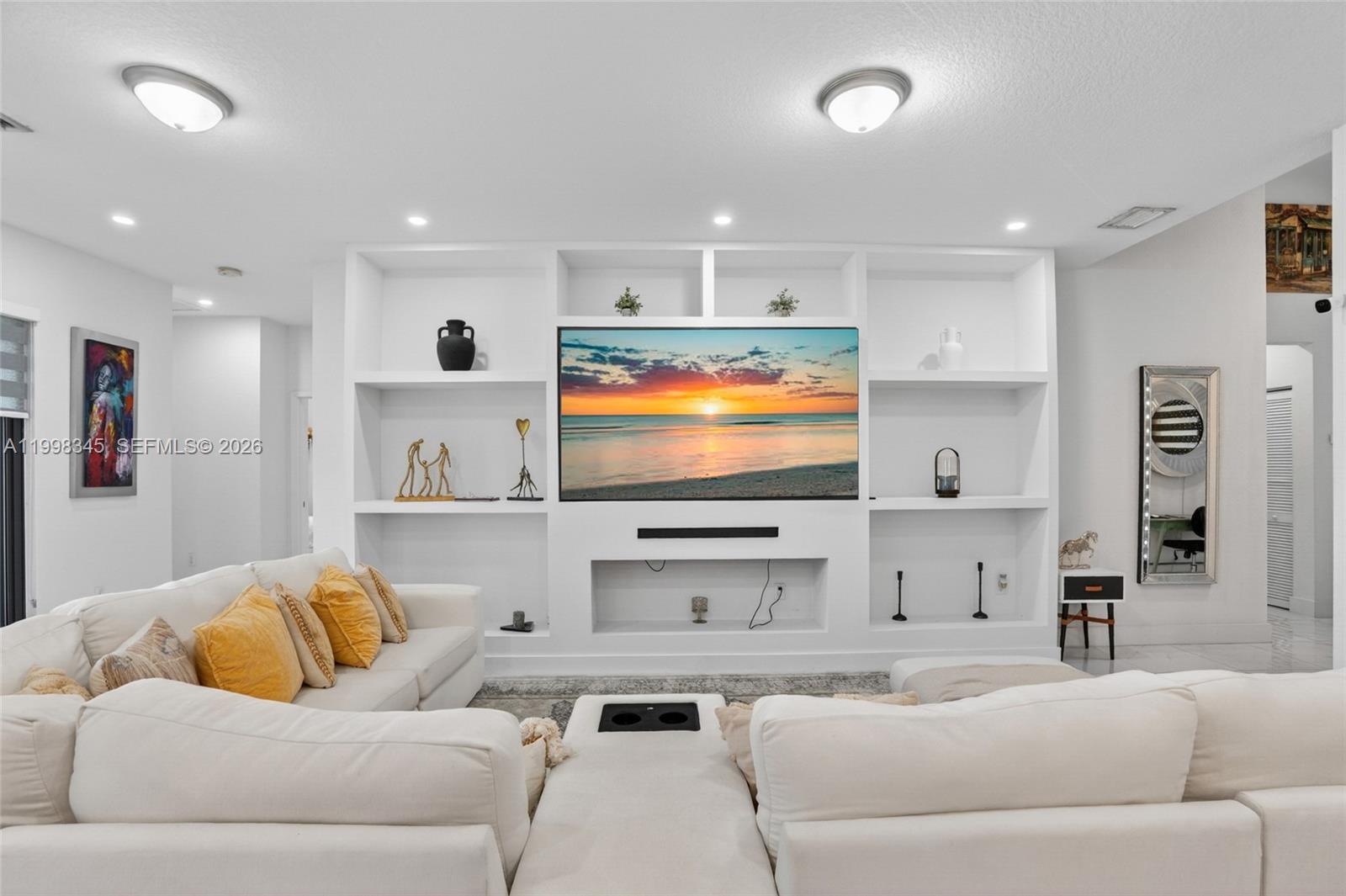 SOUTHERN COVE - Residential