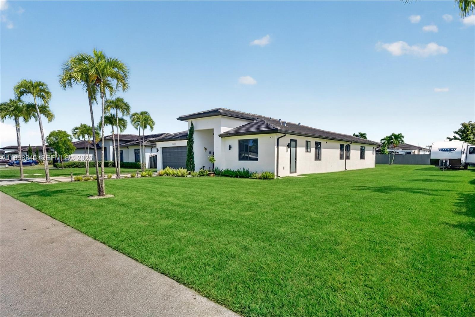 SOUTHERN COVE - Residential