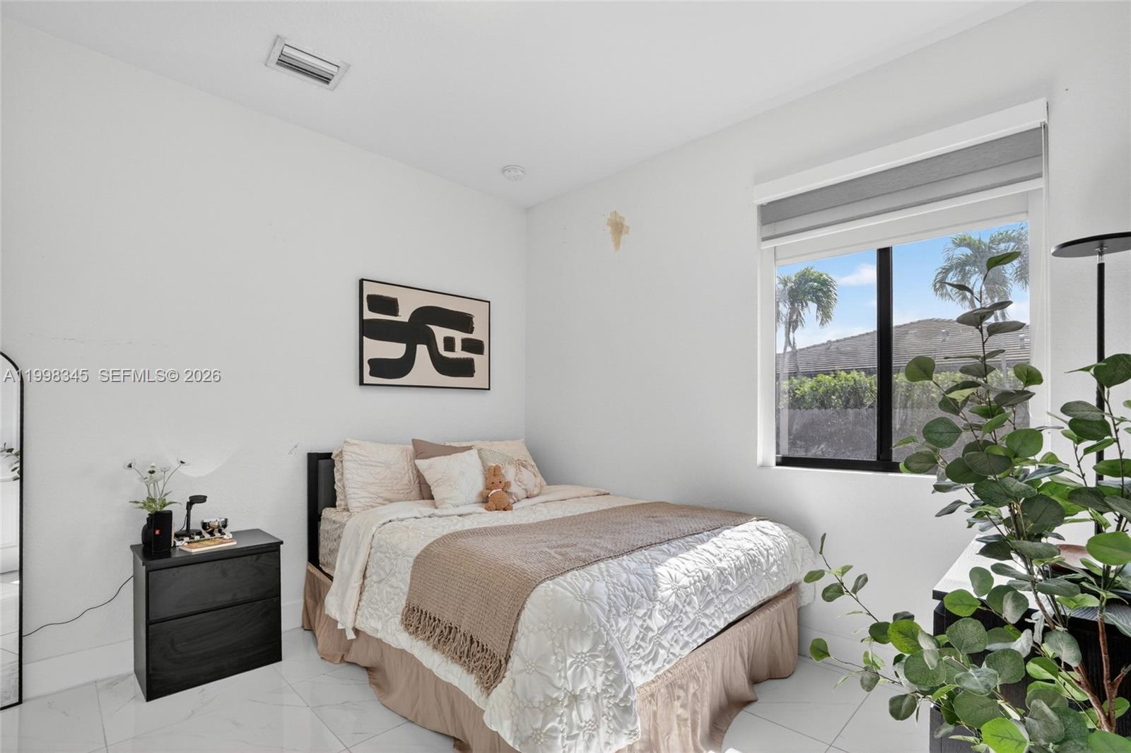 SOUTHERN COVE - Residential