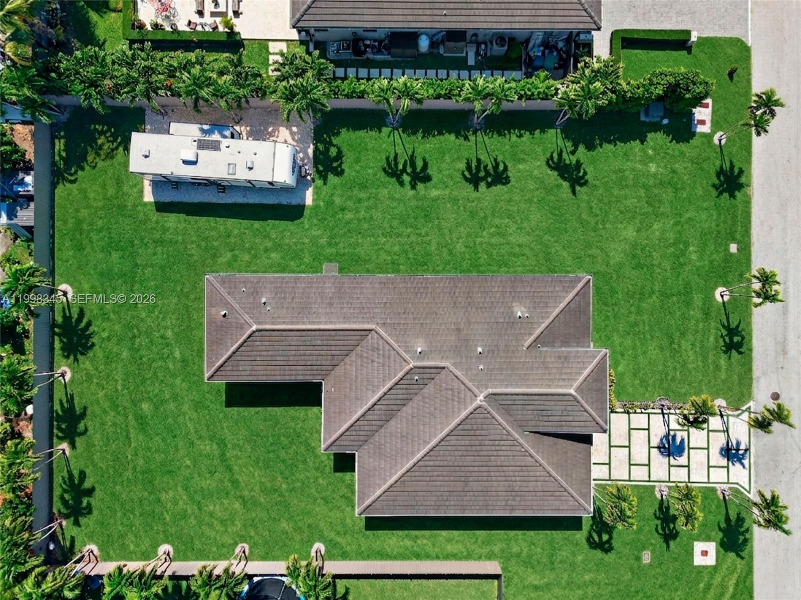SOUTHERN COVE - Residential