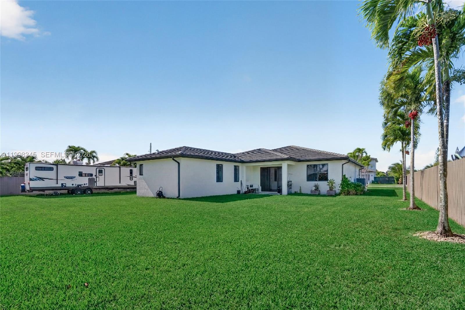 SOUTHERN COVE - Residential