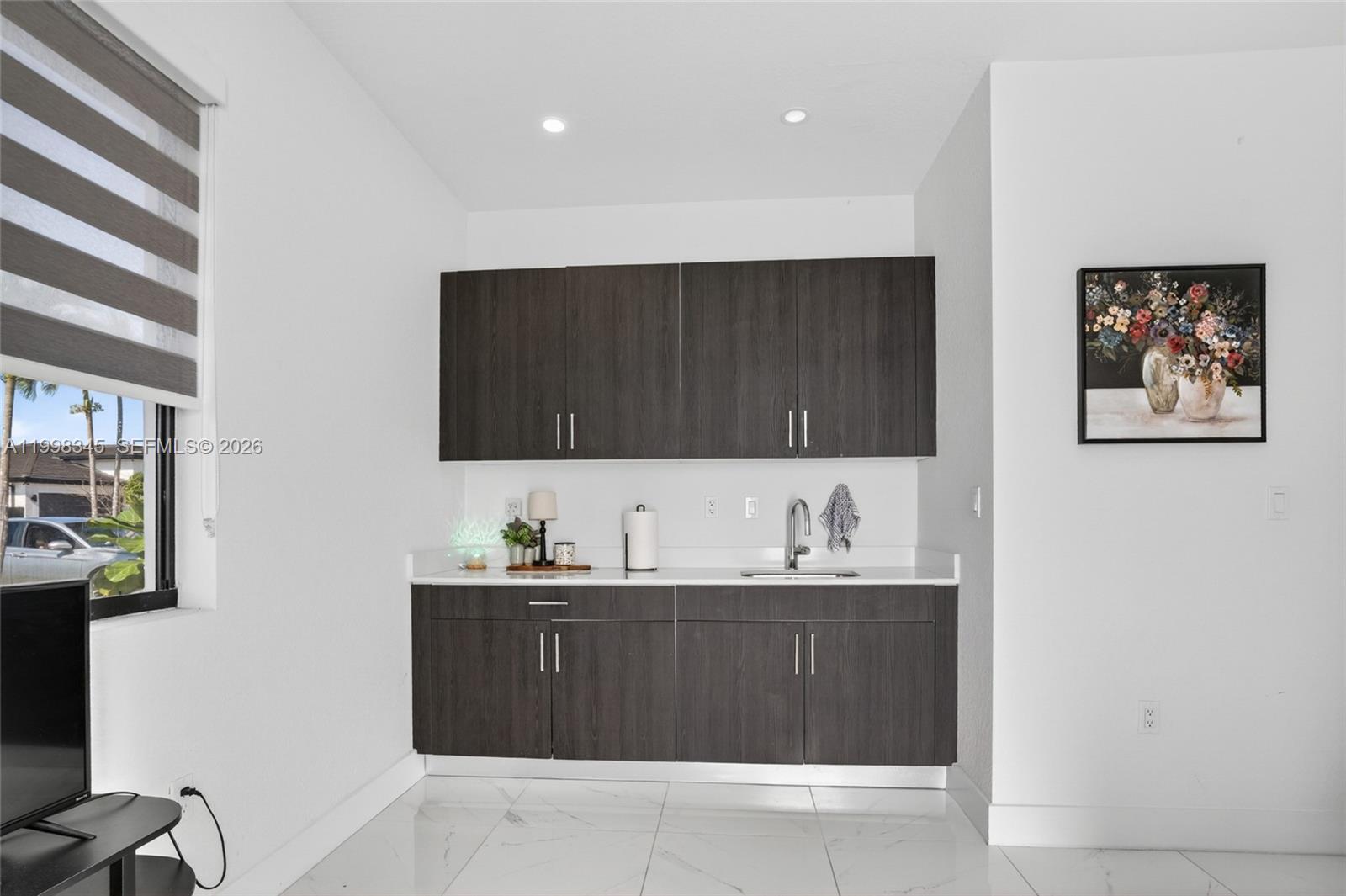 SOUTHERN COVE - Residential