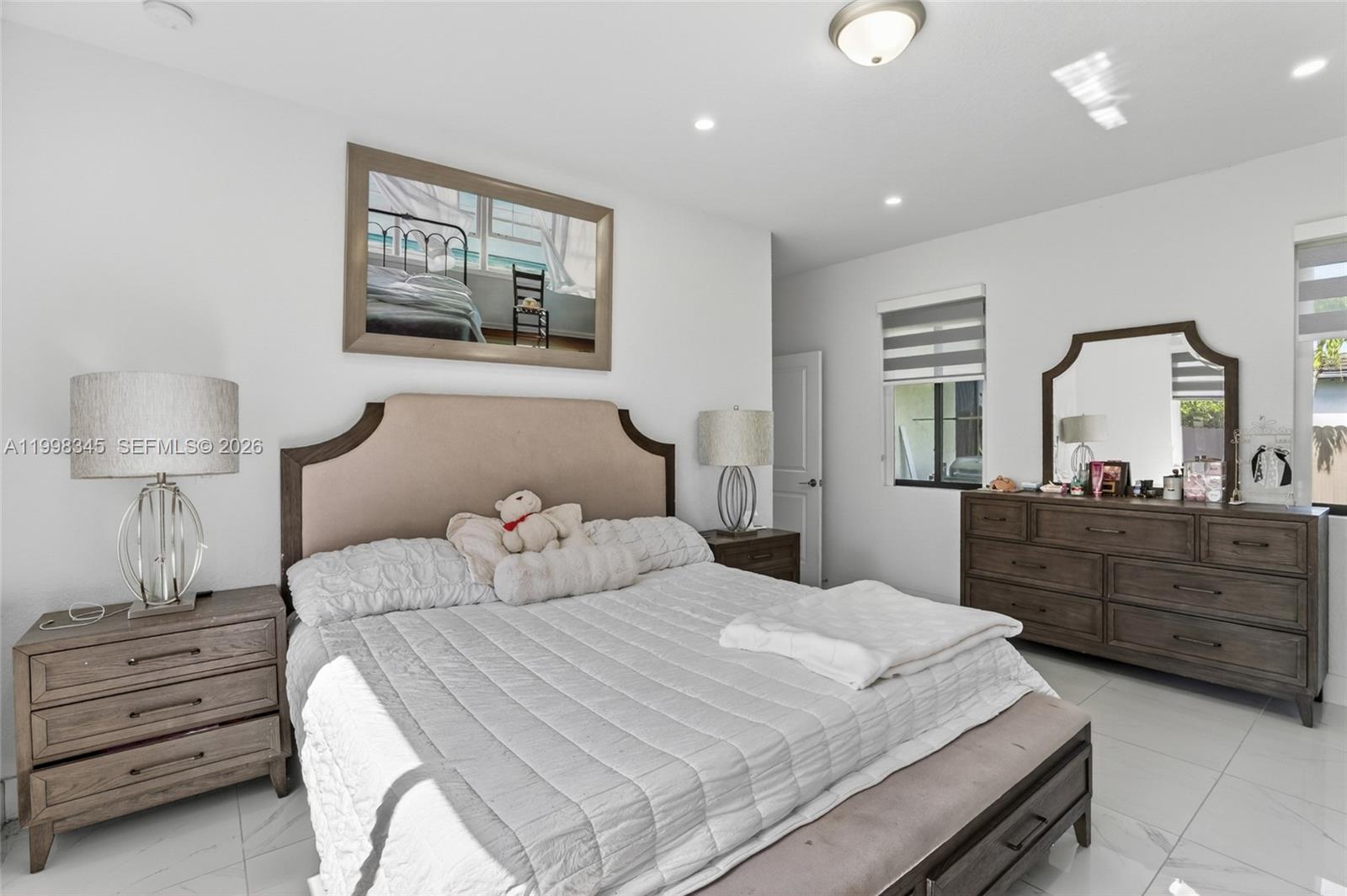 SOUTHERN COVE - Residential