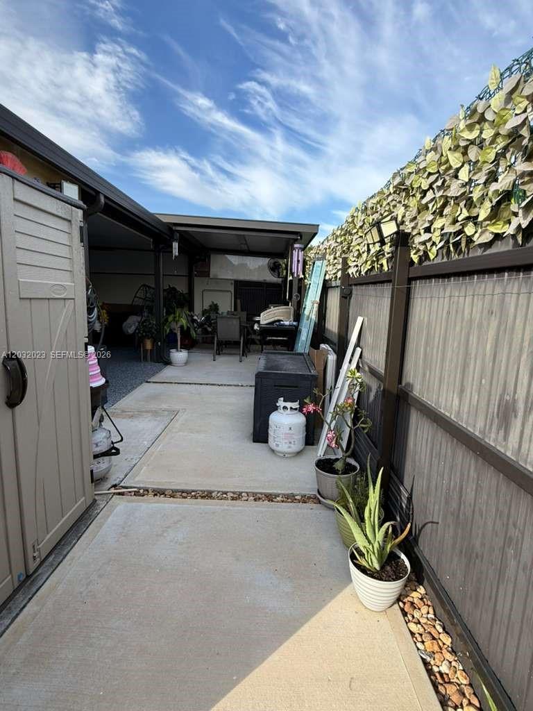 BENT TREE CENTER - Residential Lease
