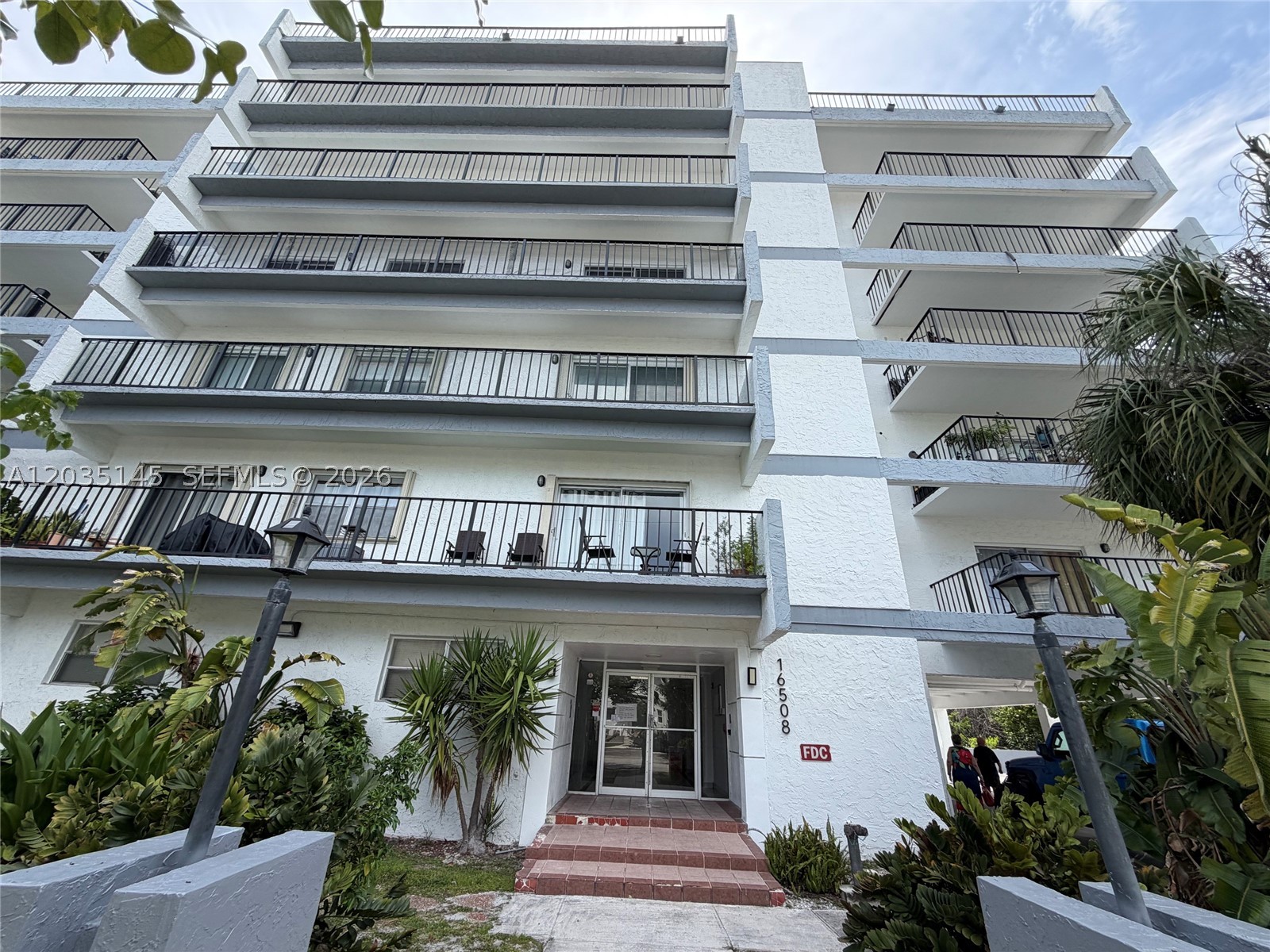PINE TOWER CONDO - Residential Lease