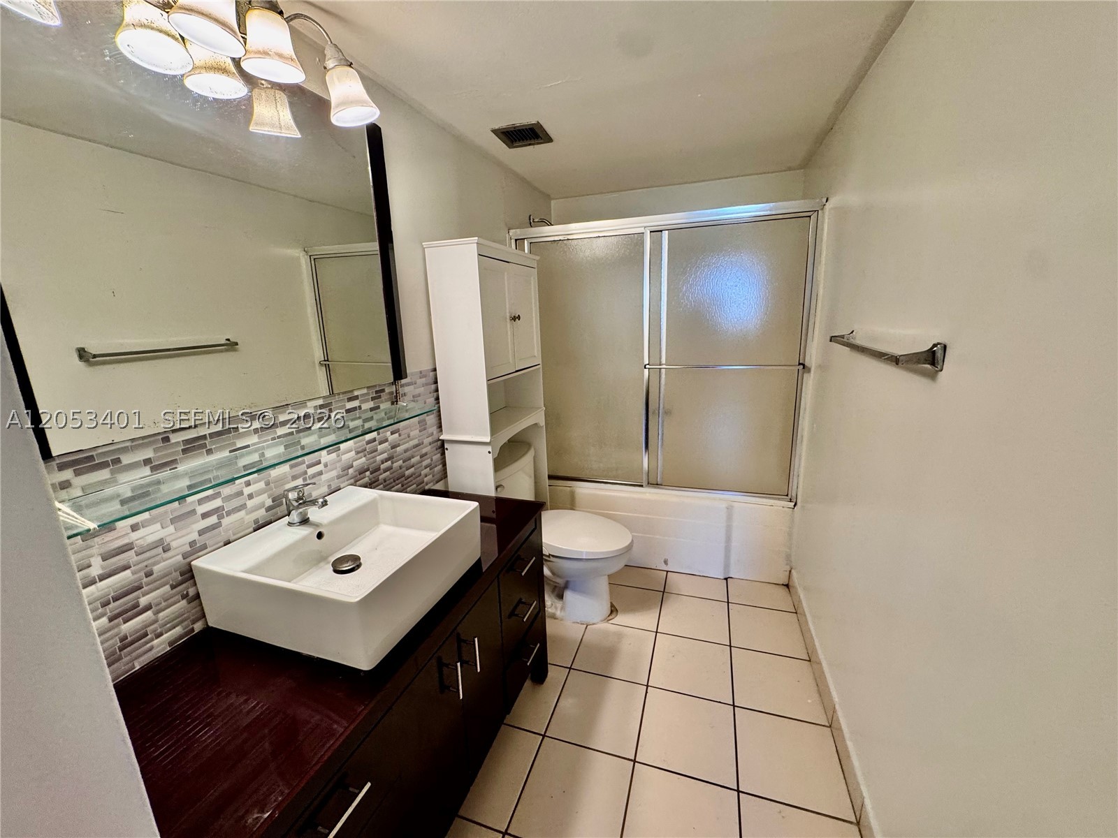 SAILBOAT CAY CONDO - Residential