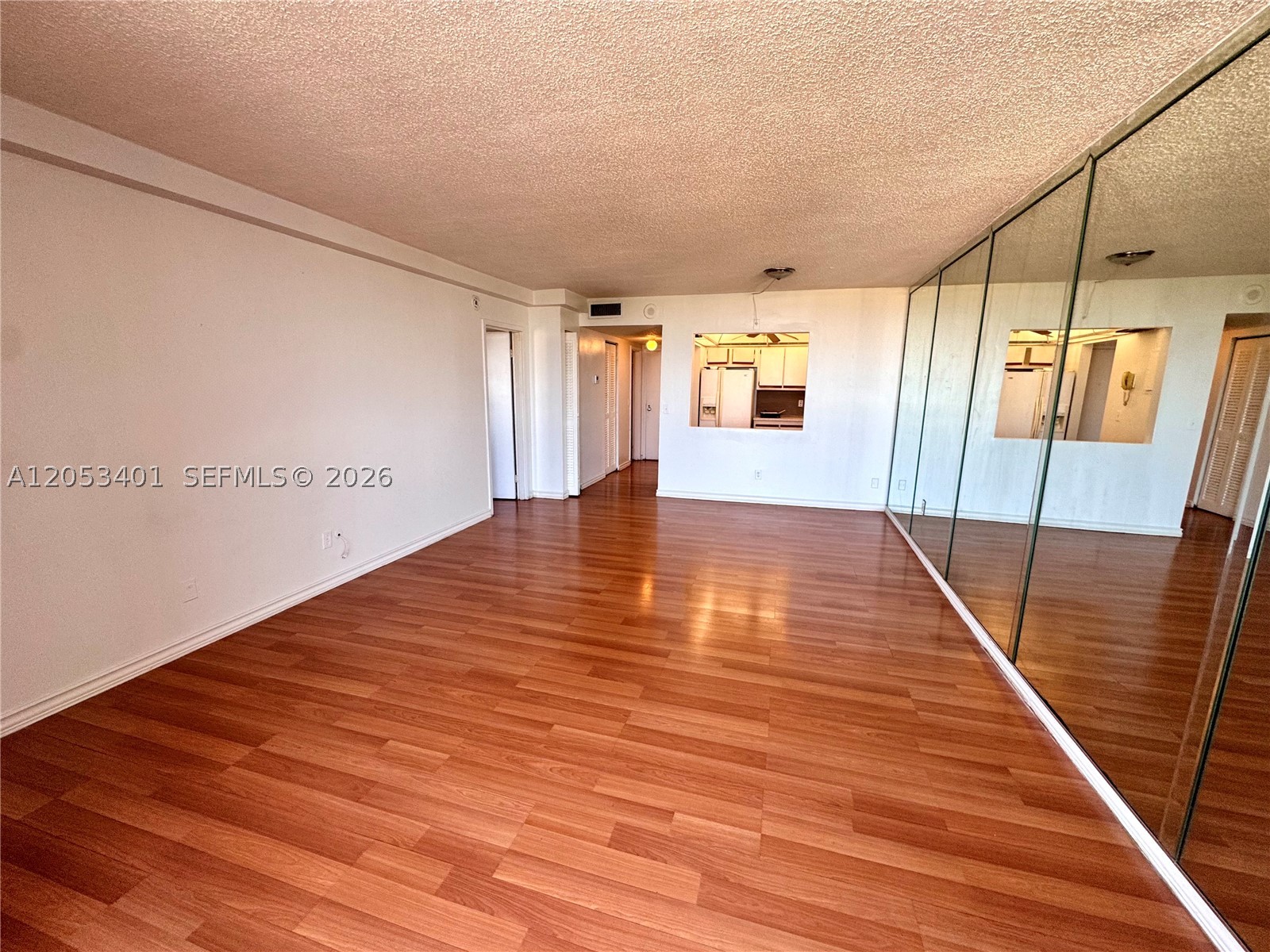 SAILBOAT CAY CONDO - Residential