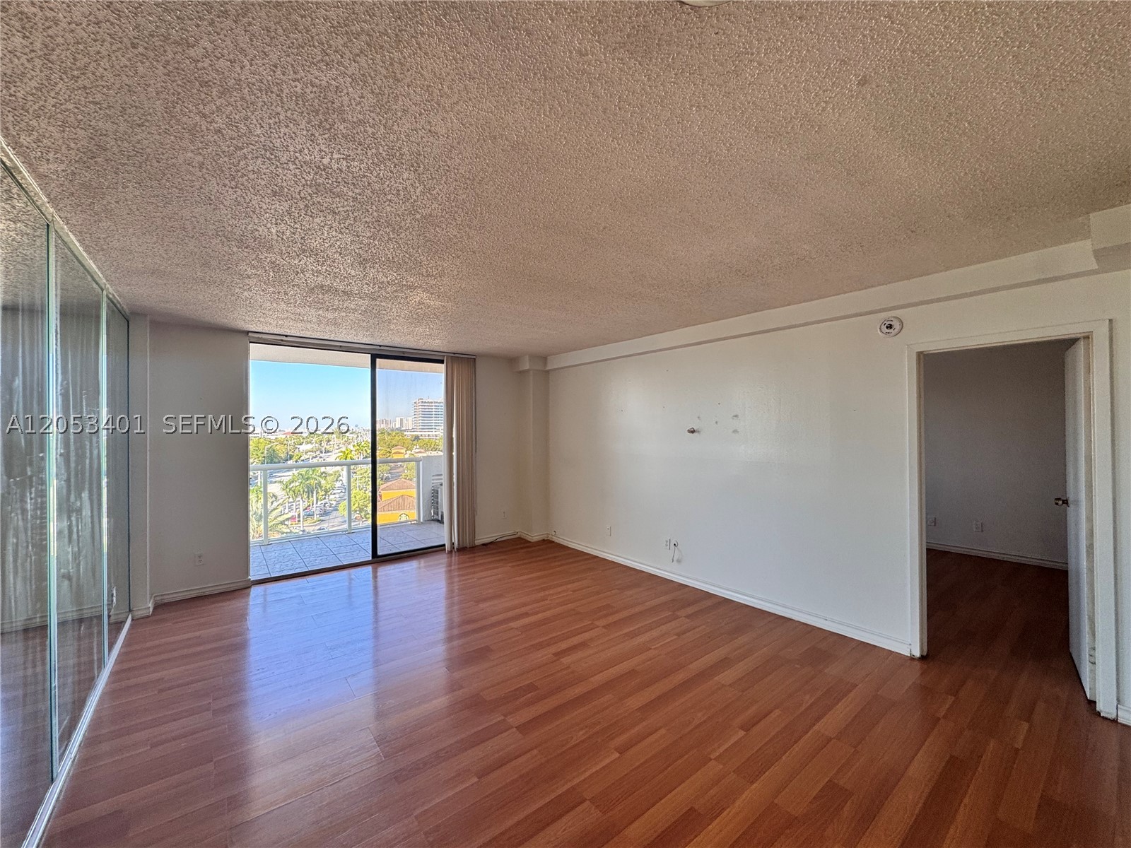 SAILBOAT CAY CONDO - Residential