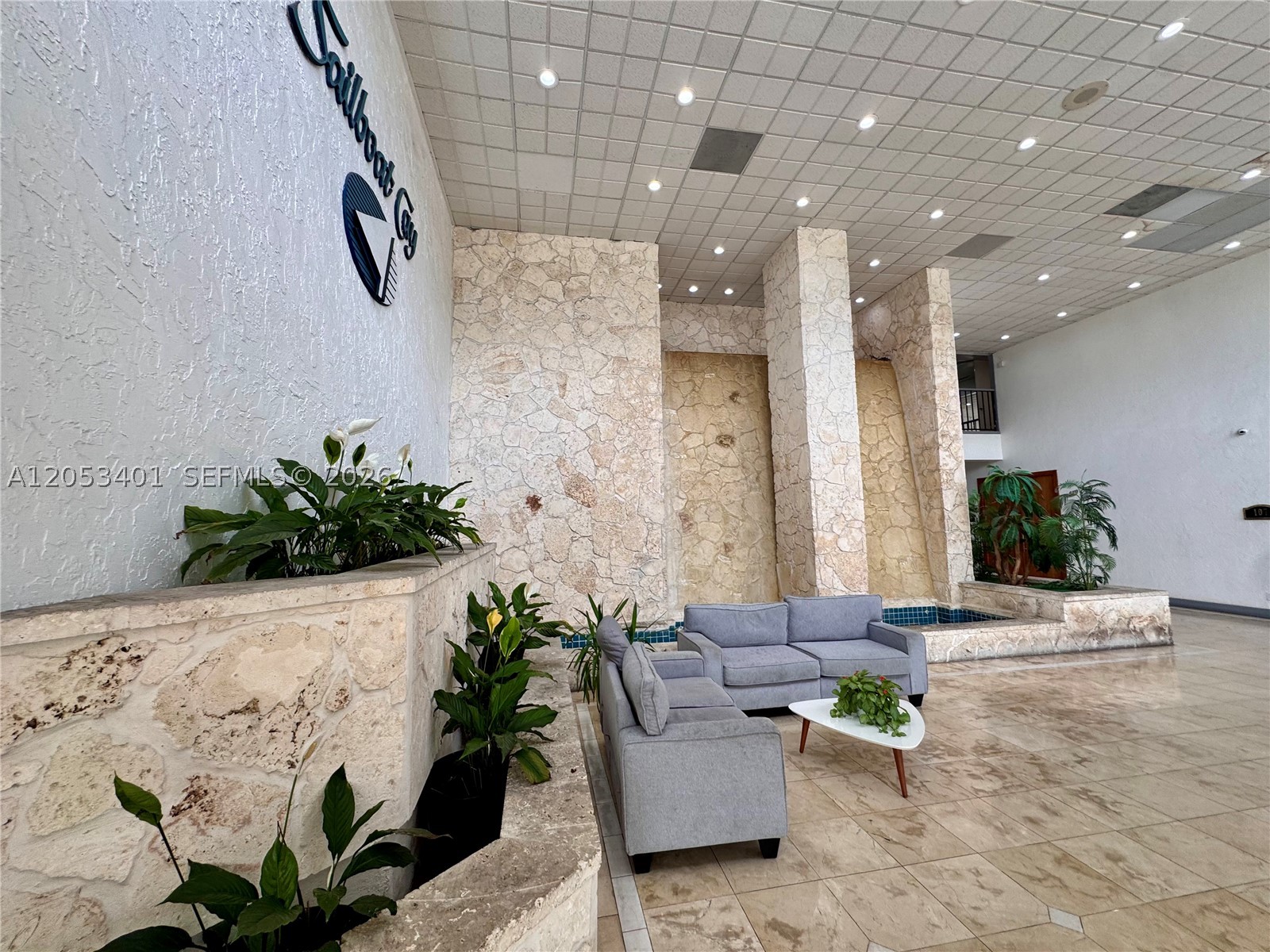 SAILBOAT CAY CONDO - Residential