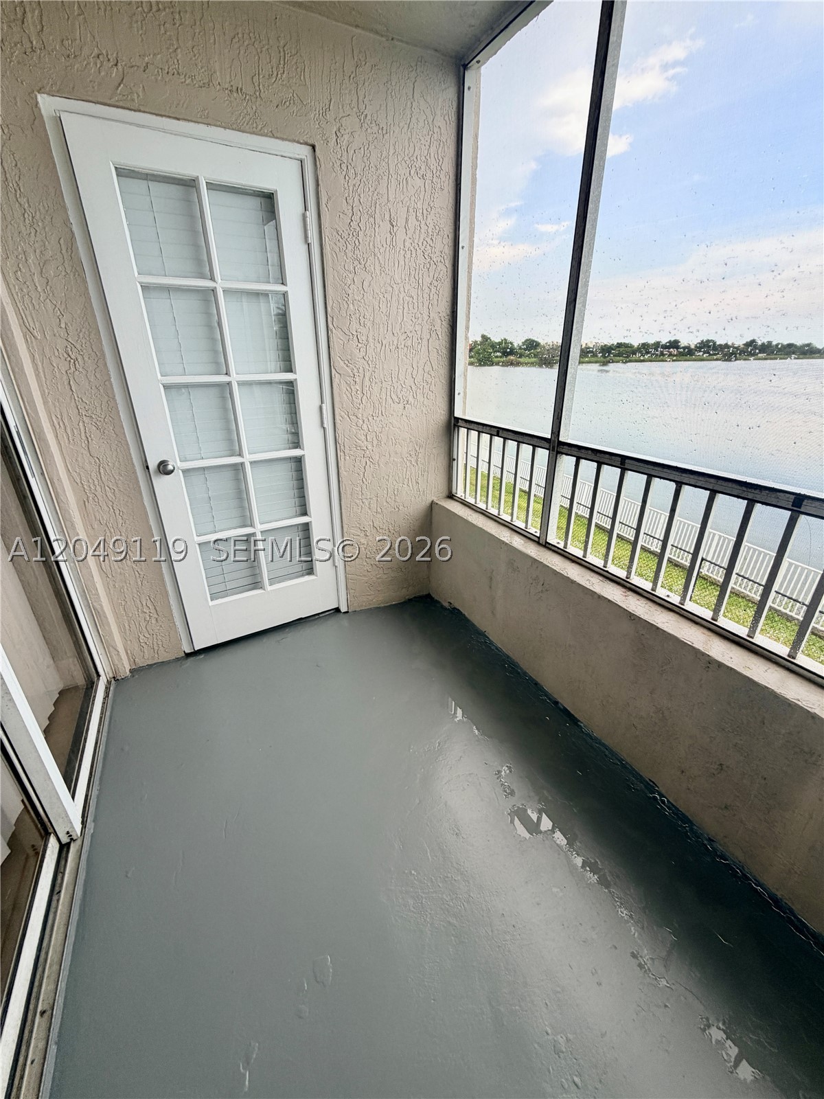 LAKEVIEW CLUB CONDO - Residential