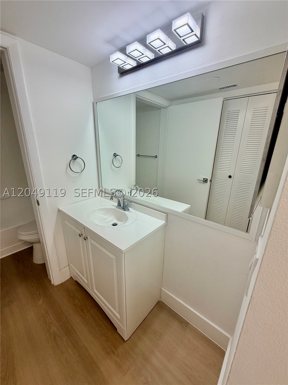 LAKEVIEW CLUB CONDO - Residential