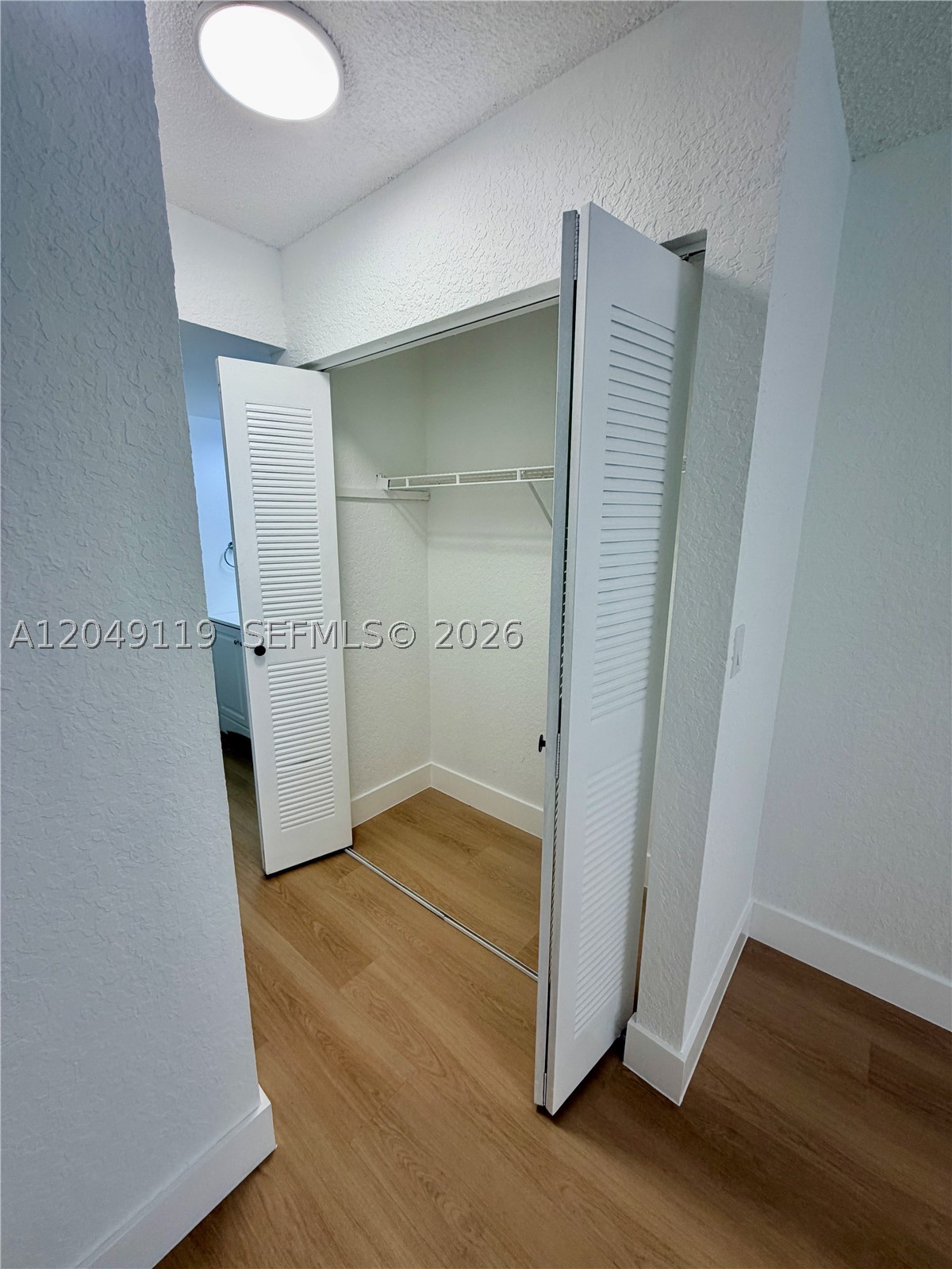 LAKEVIEW CLUB CONDO - Residential