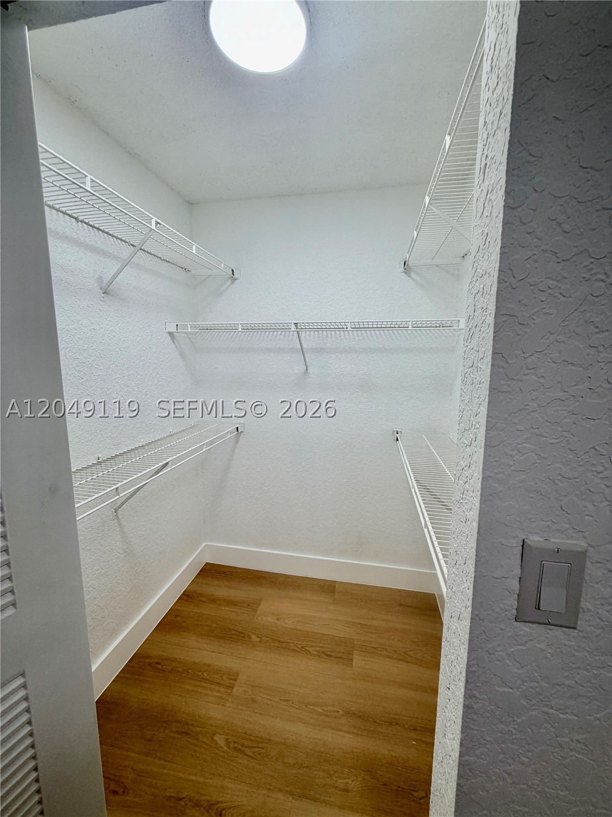 LAKEVIEW CLUB CONDO - Residential