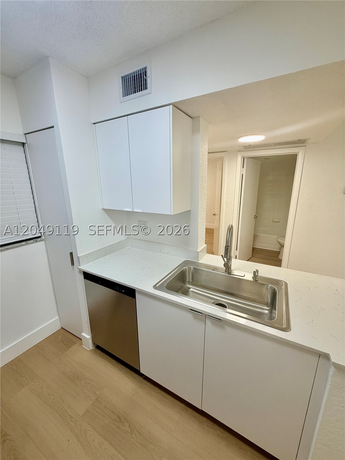 LAKEVIEW CLUB CONDO - Residential