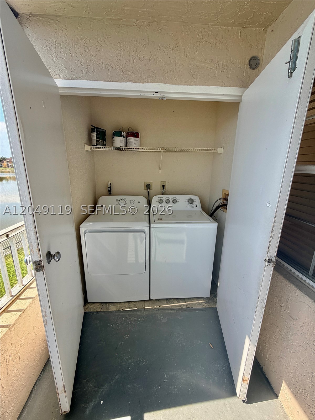 LAKEVIEW CLUB CONDO - Residential