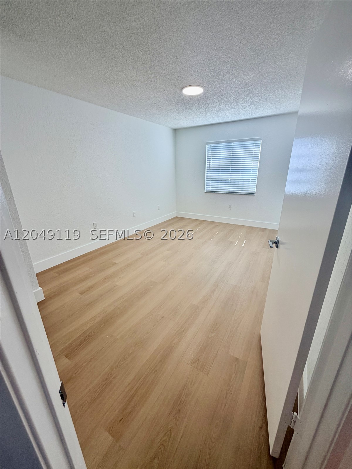LAKEVIEW CLUB CONDO - Residential