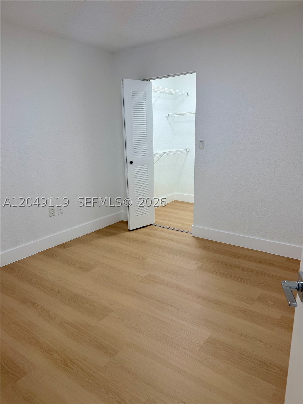 LAKEVIEW CLUB CONDO - Residential