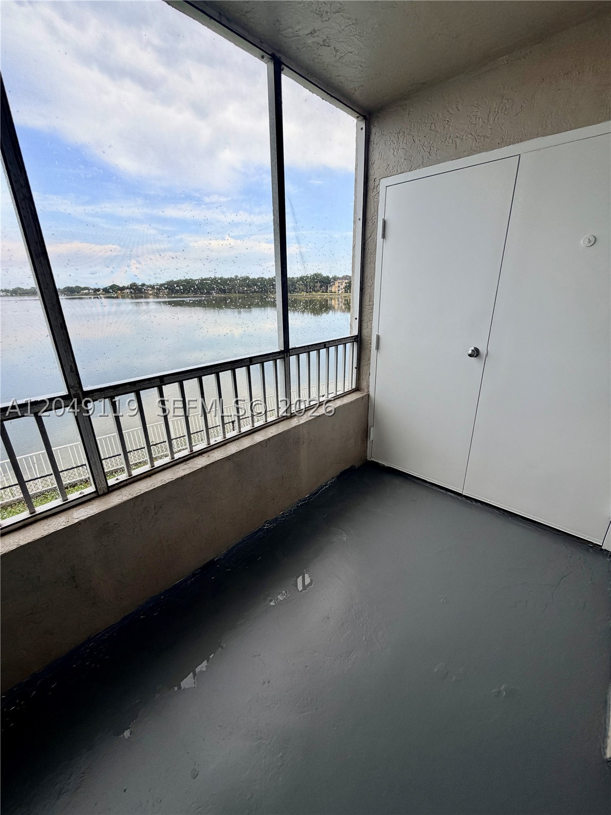 LAKEVIEW CLUB CONDO - Residential