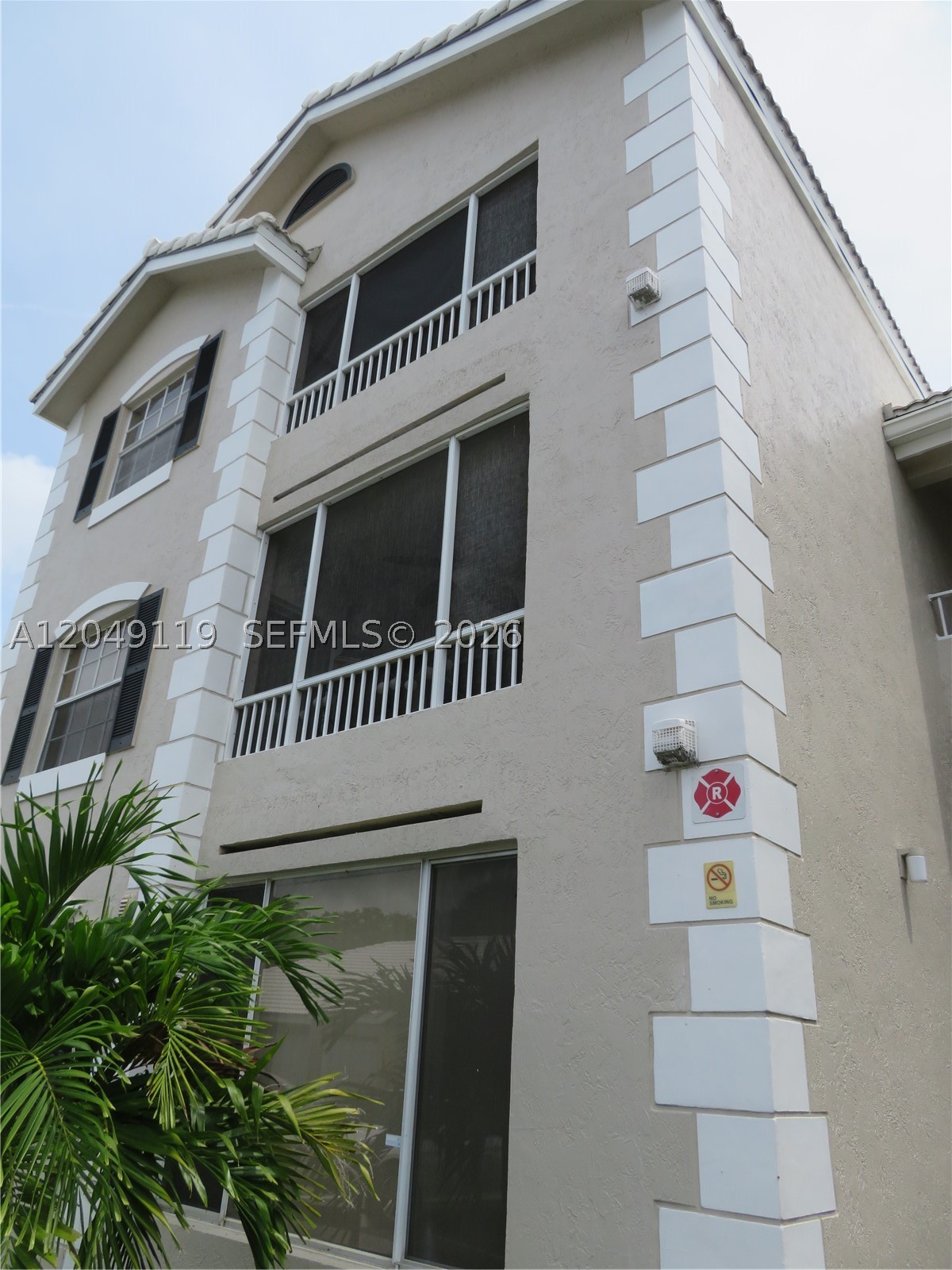 LAKEVIEW CLUB CONDO - Residential