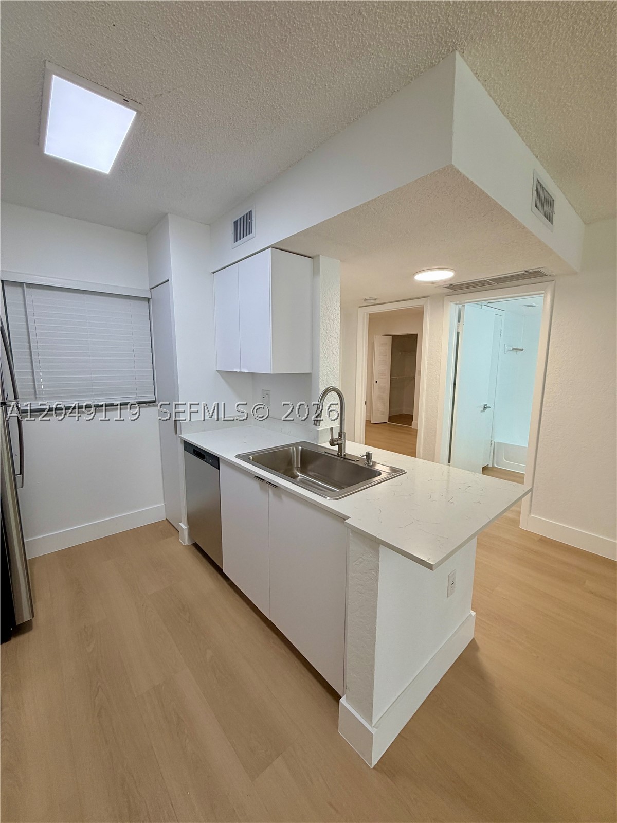 LAKEVIEW CLUB CONDO - Residential
