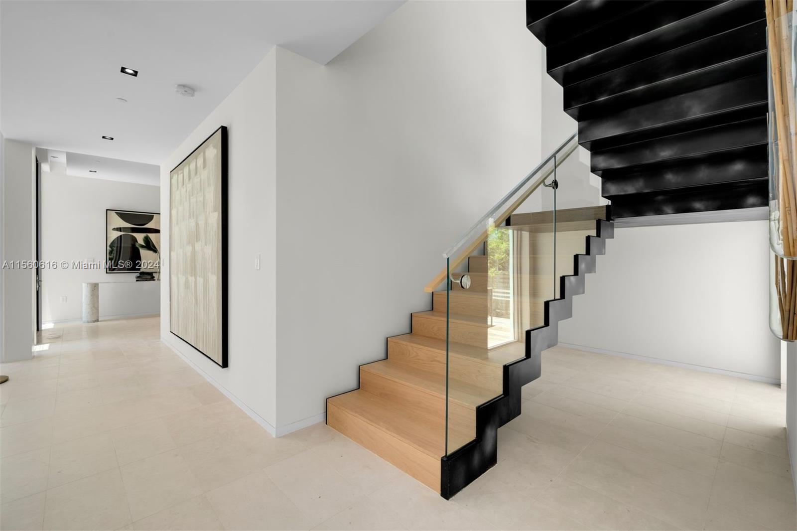 The Ritz Carlton Residence - Residential Lease