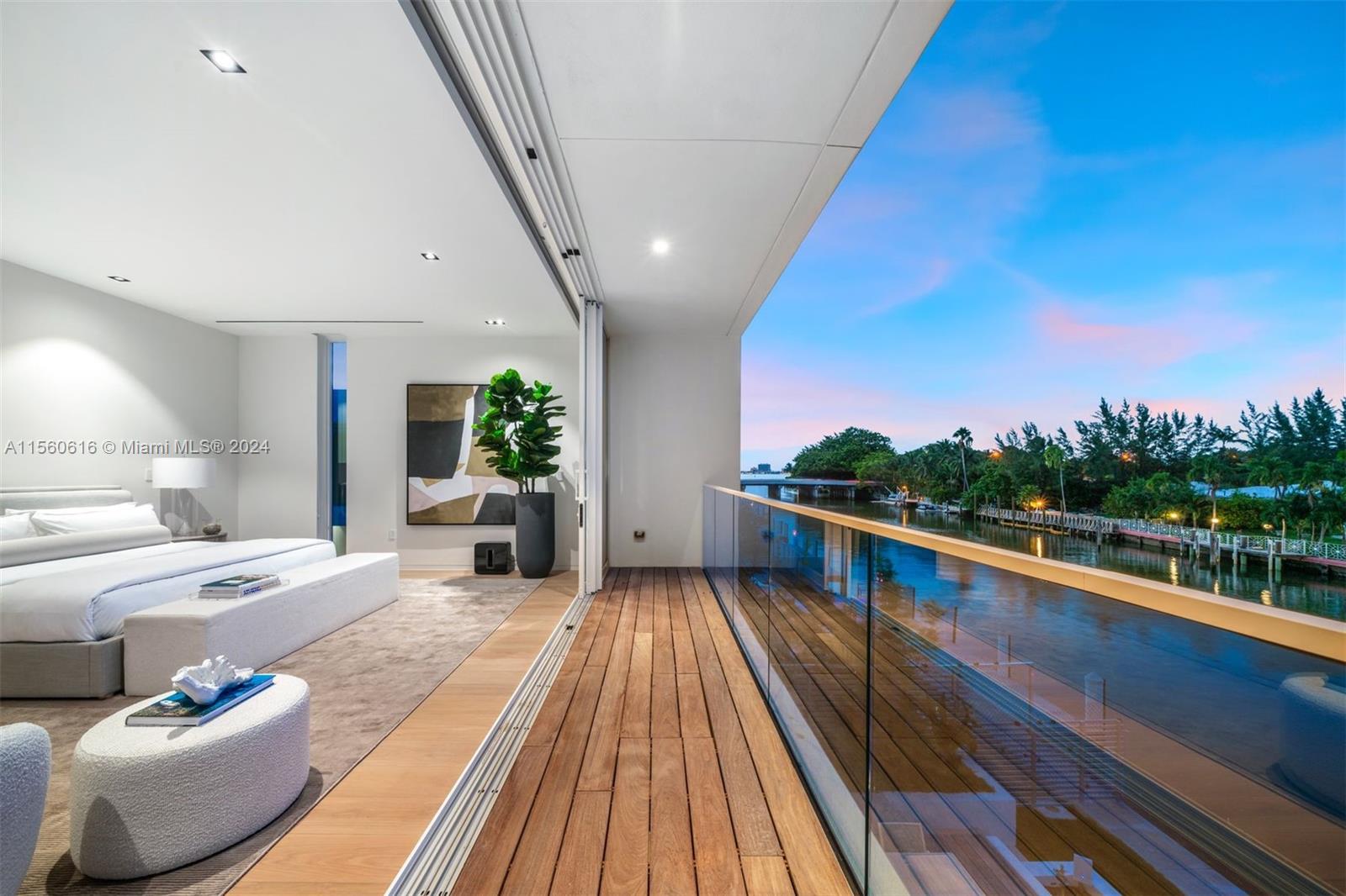 The Ritz Carlton Residence - Residential Lease