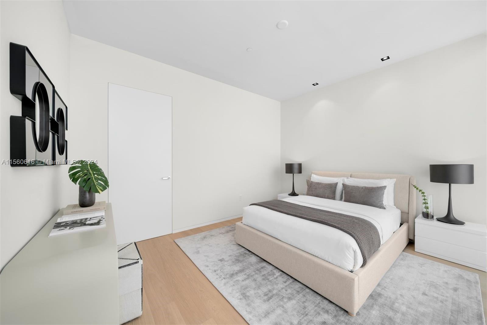 The Ritz Carlton Residence - Residential Lease