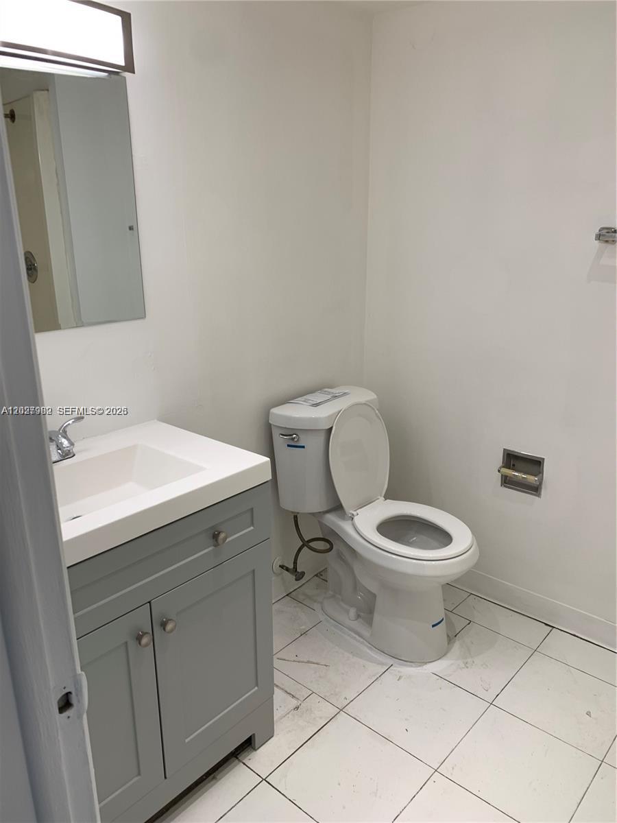 BLEAU FONTAINE CONDO #ONE - Residential Lease