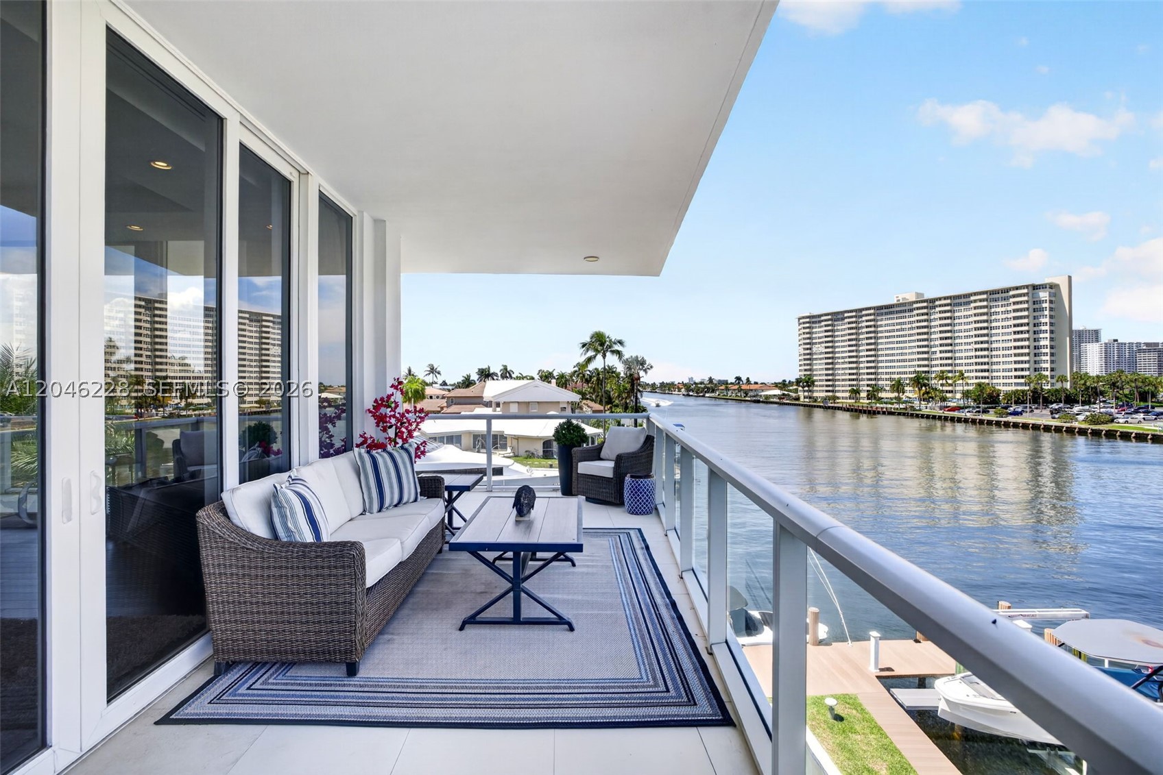 33 INTRACOASTAL CONDOMINI - Residential