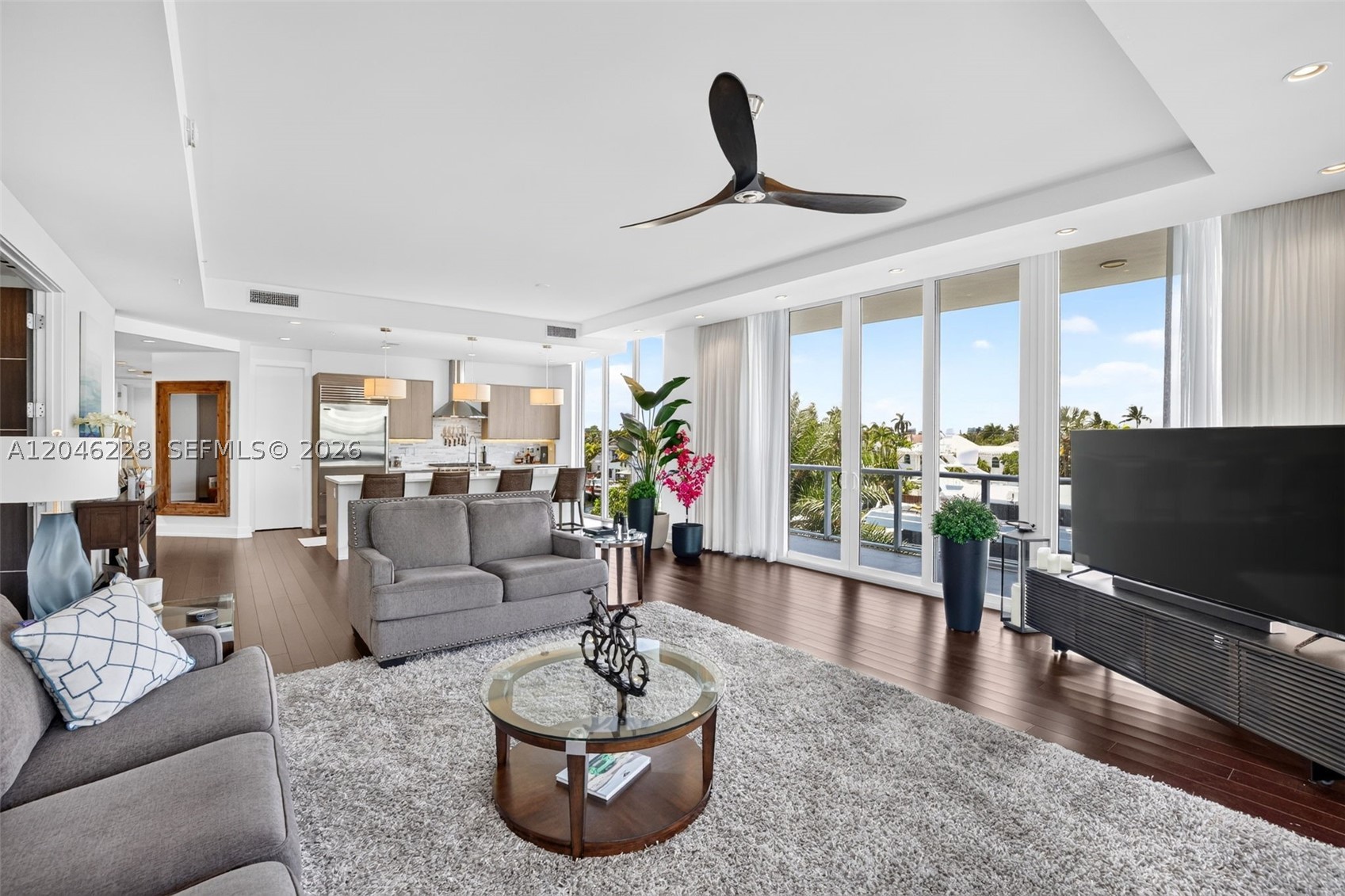 33 INTRACOASTAL CONDOMINI - Residential