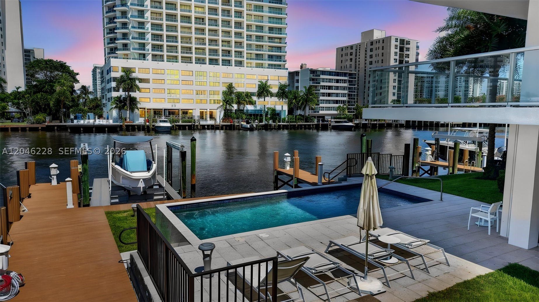 33 INTRACOASTAL CONDOMINI - Residential