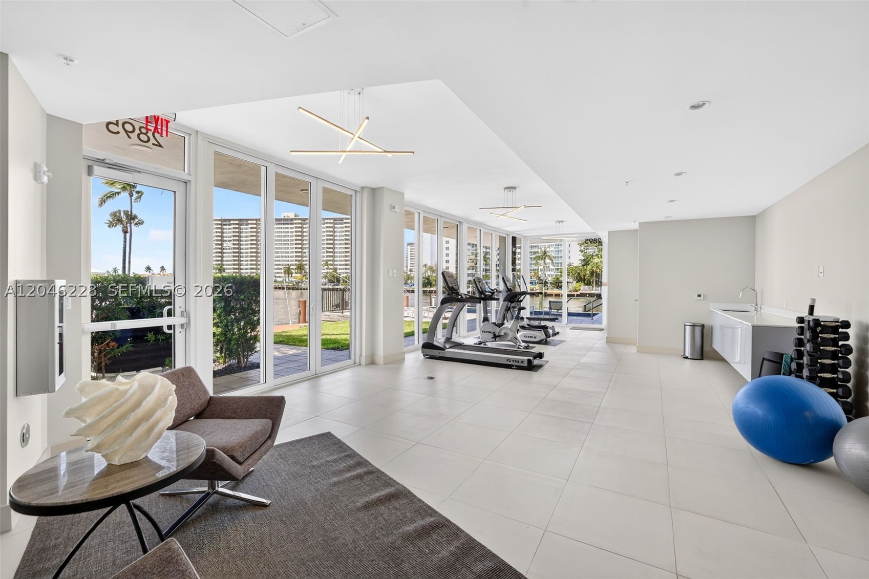 33 INTRACOASTAL CONDOMINI - Residential