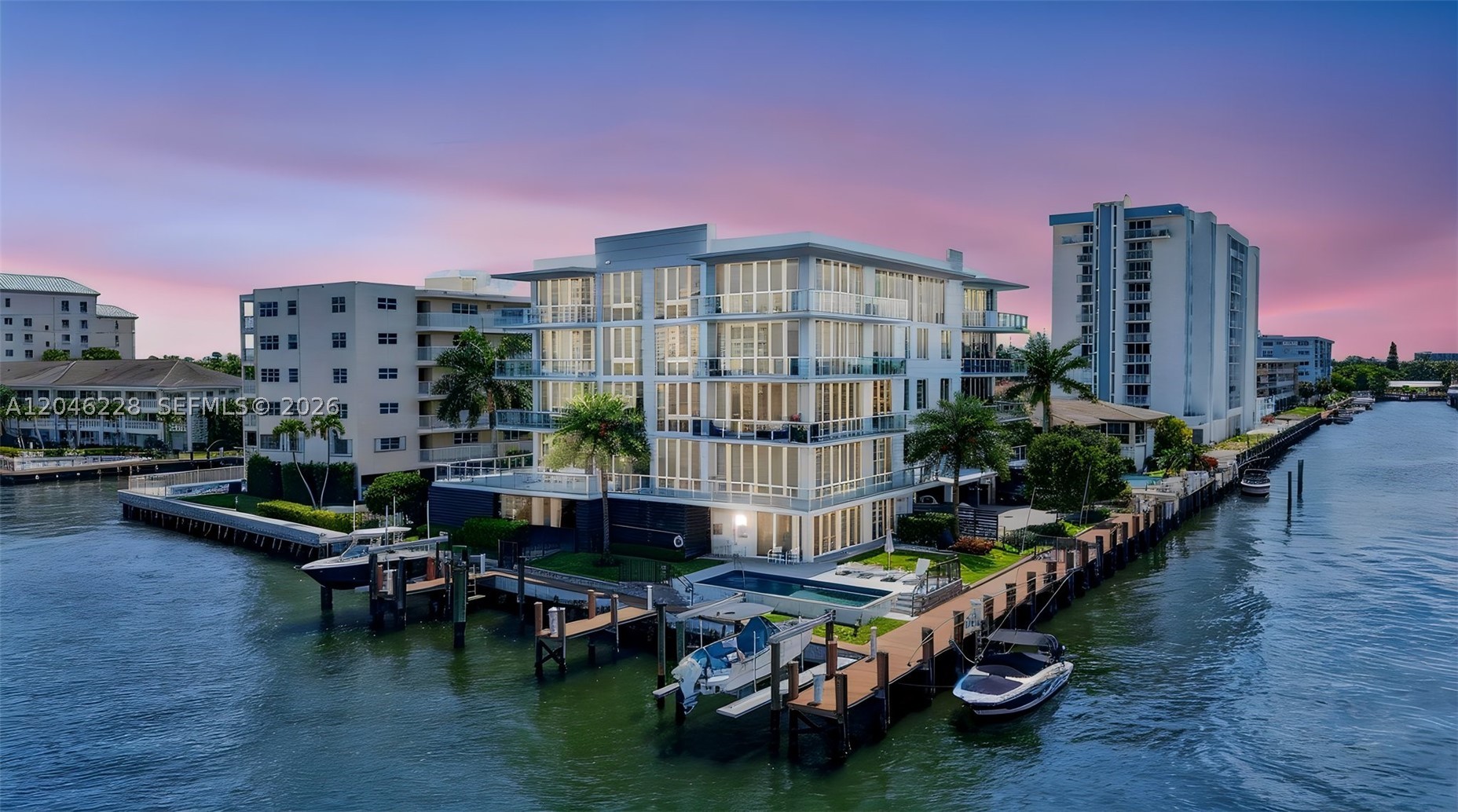 33 INTRACOASTAL CONDOMINI - Residential