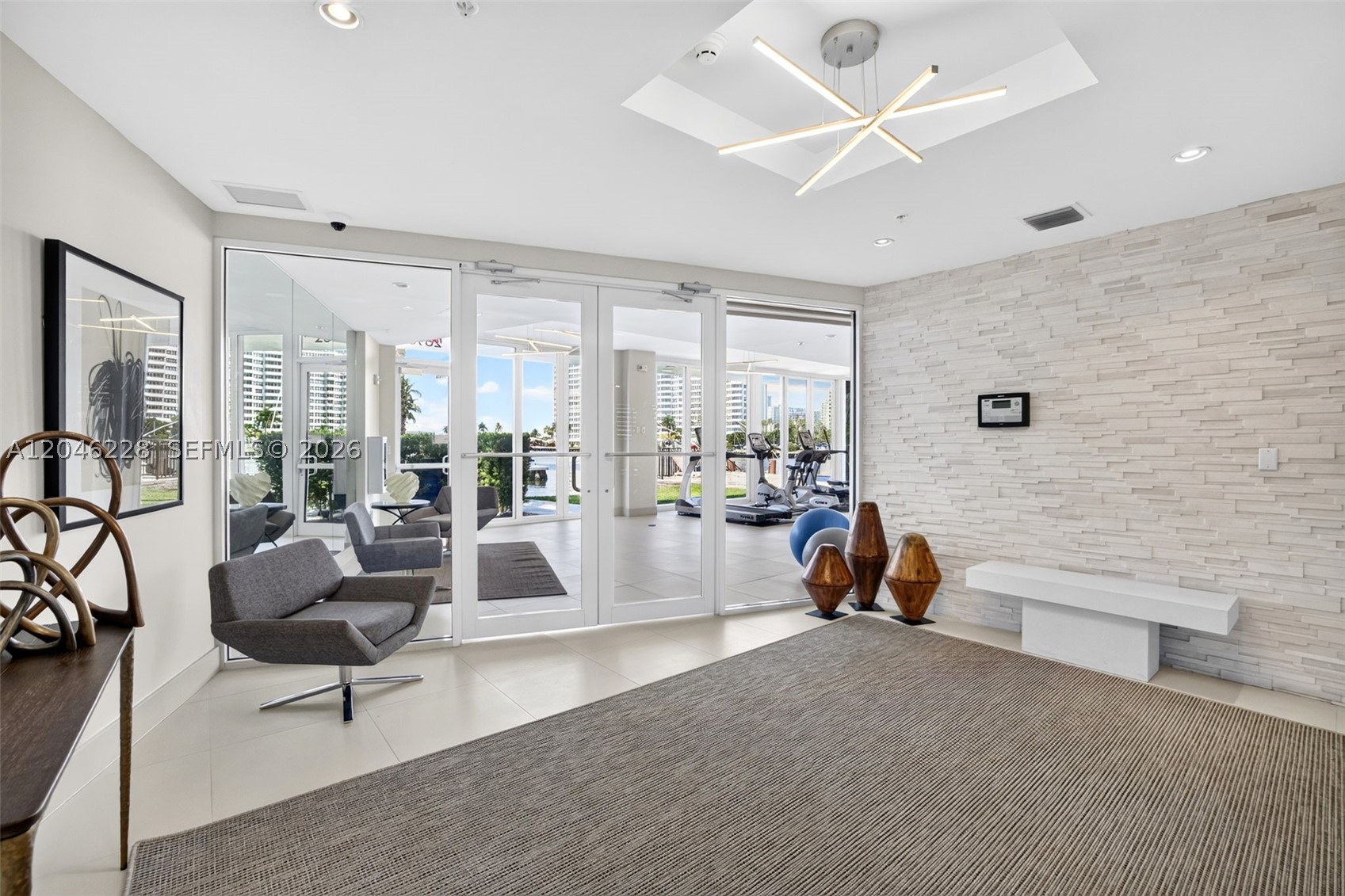 33 INTRACOASTAL CONDOMINI - Residential