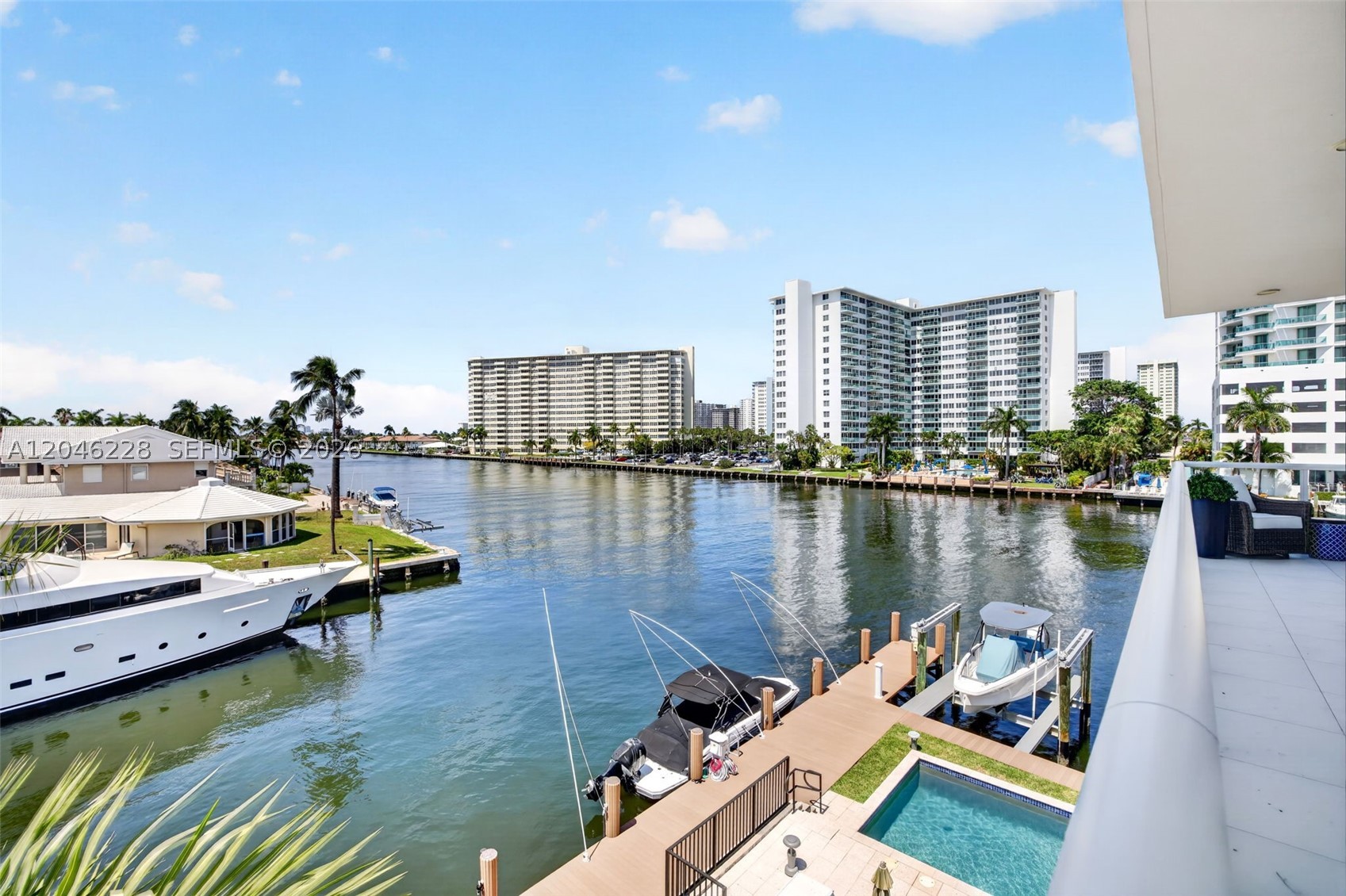 33 INTRACOASTAL CONDOMINI - Residential