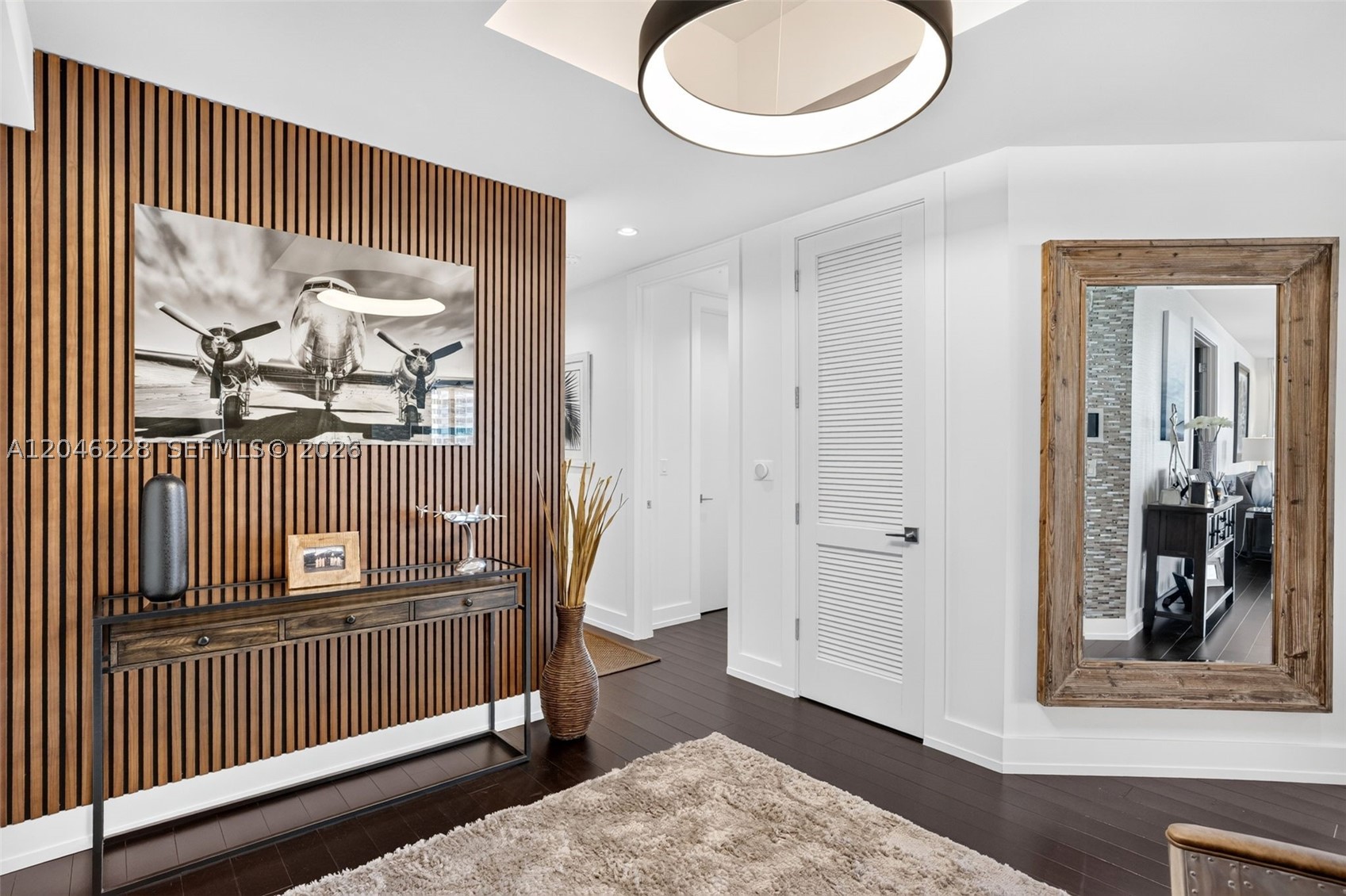 33 INTRACOASTAL CONDOMINI - Residential