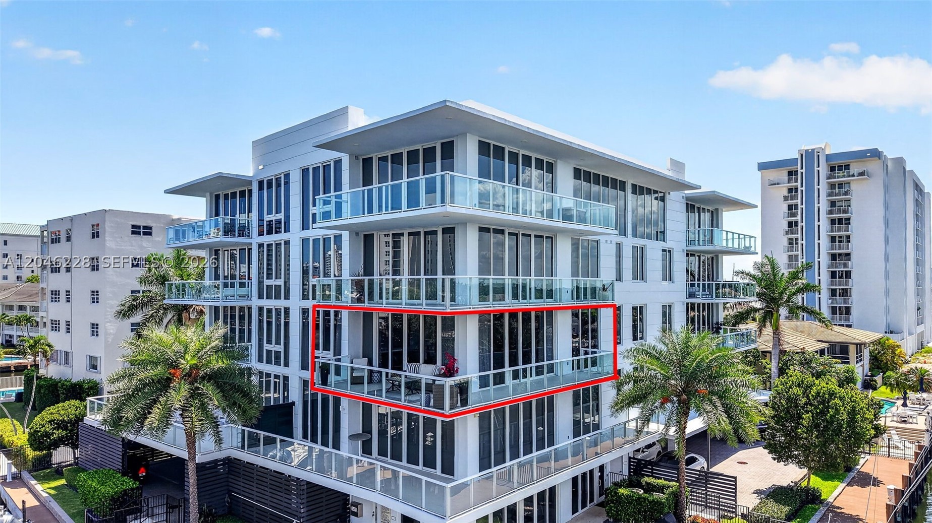 33 INTRACOASTAL CONDOMINI - Residential