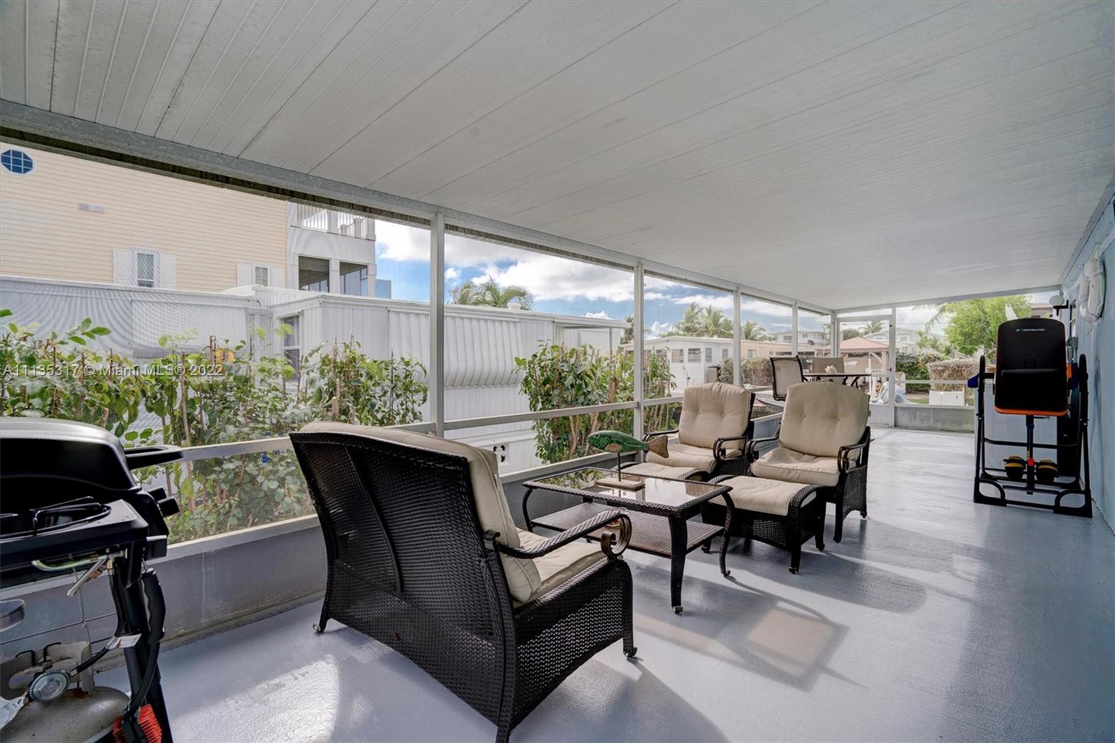 HARBORAGE, THE - Residential