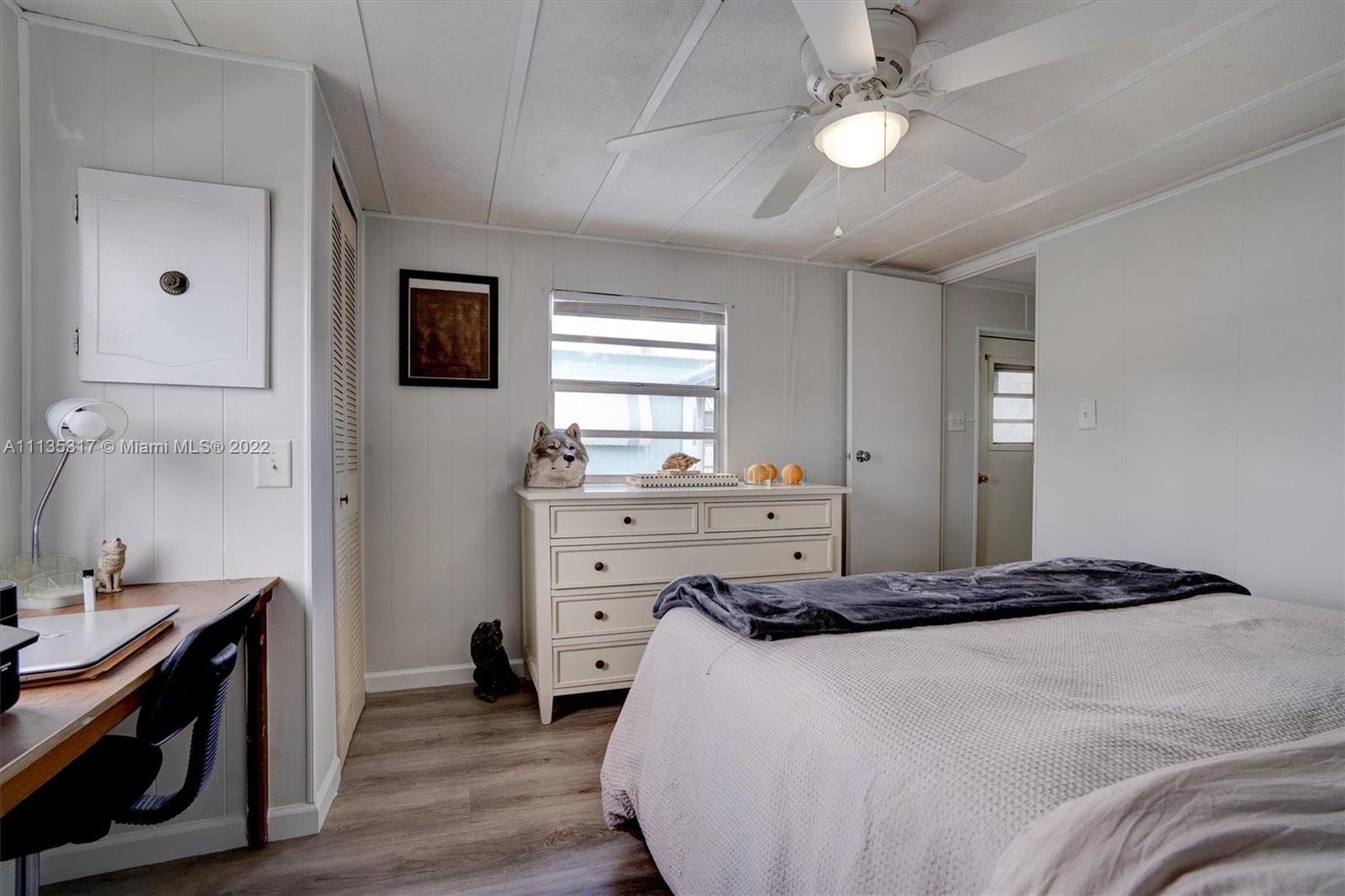 HARBORAGE, THE - Residential