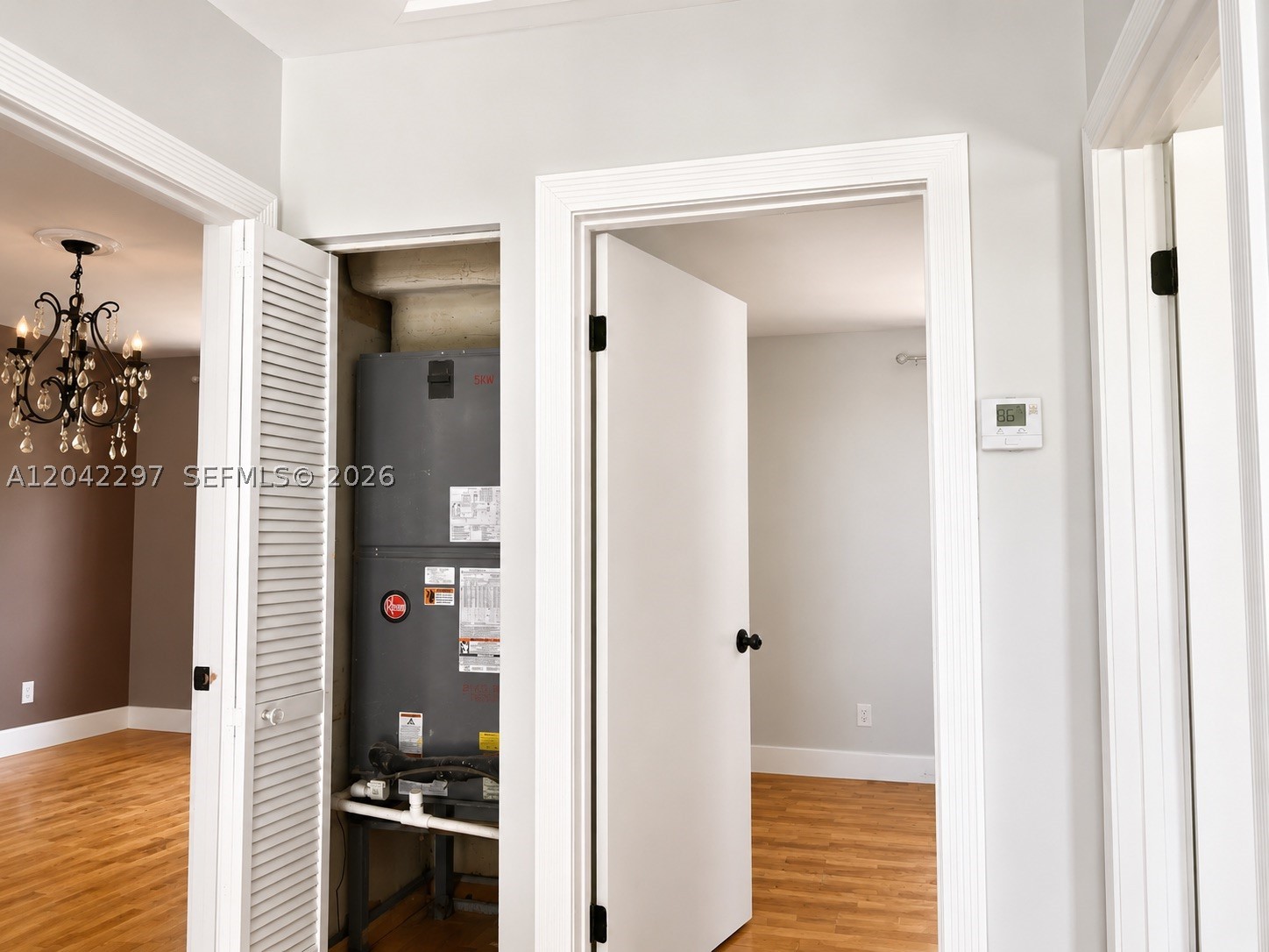 VILLAS AT WOODLAND GREENS - Residential
