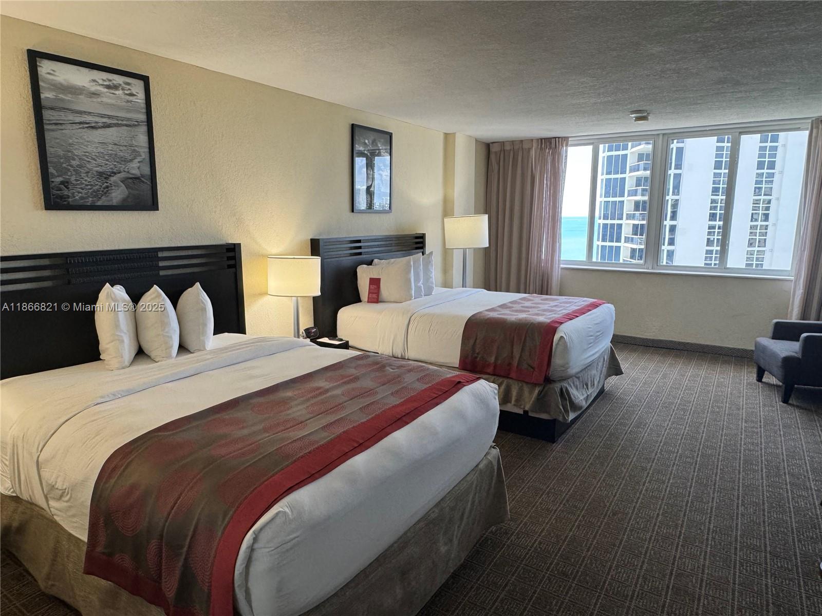 THE AVENTURA BEACH CLUB C - Residential